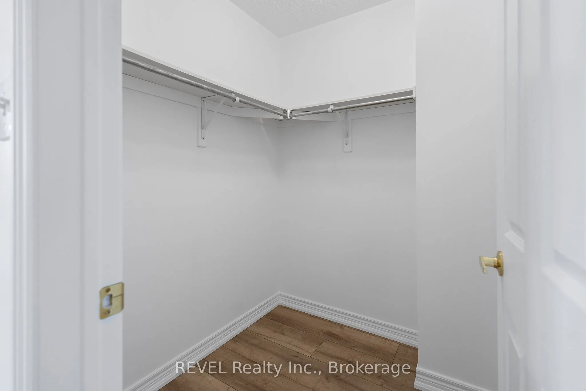 4 Keith Crescent