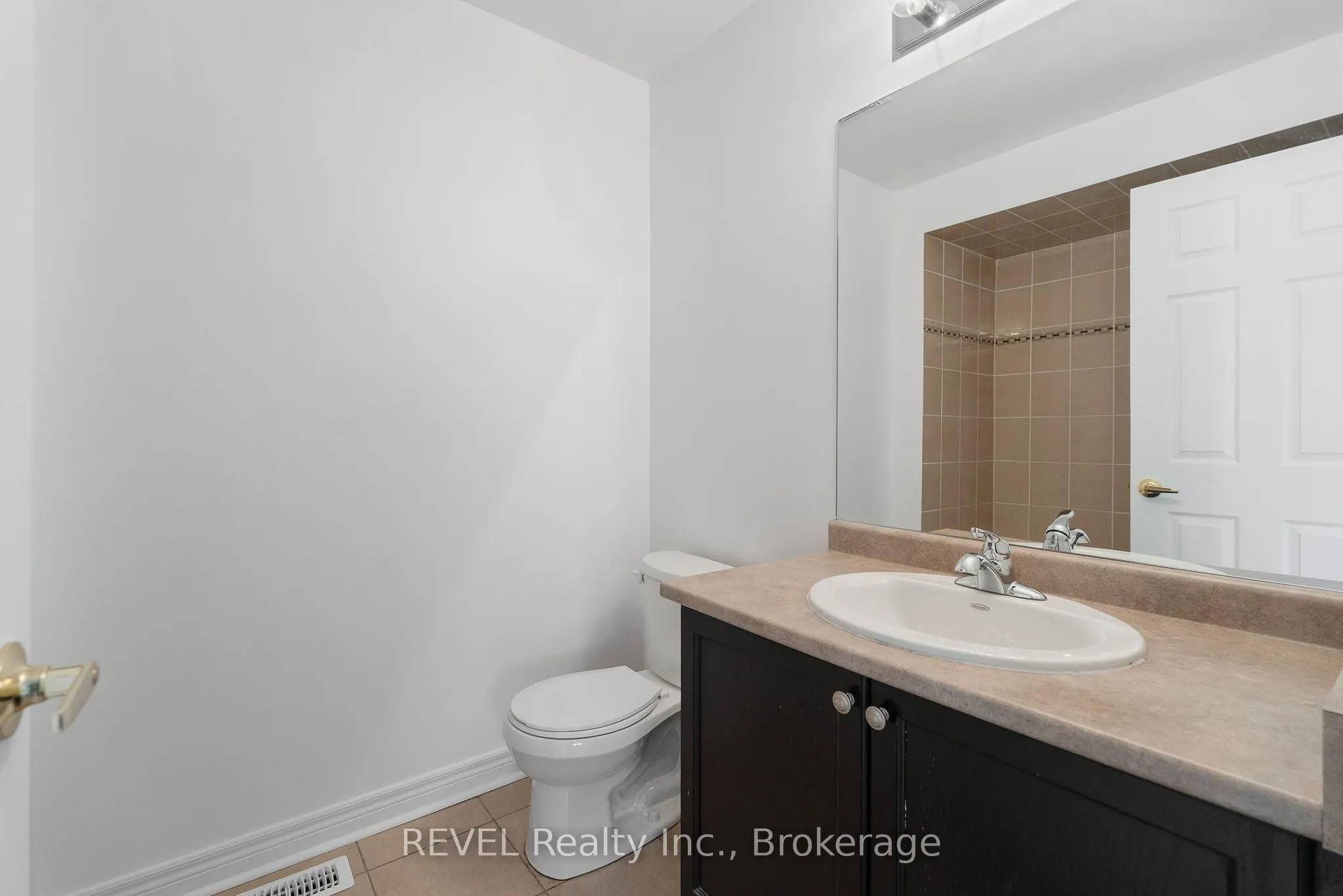 4 Keith Crescent