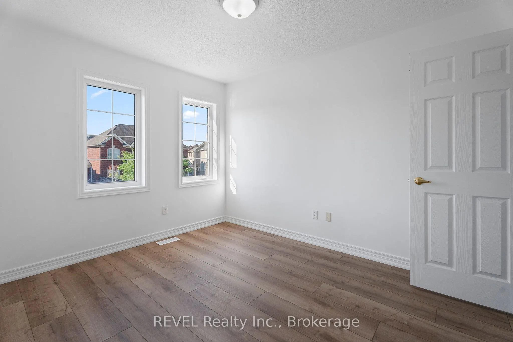 4 Keith Crescent