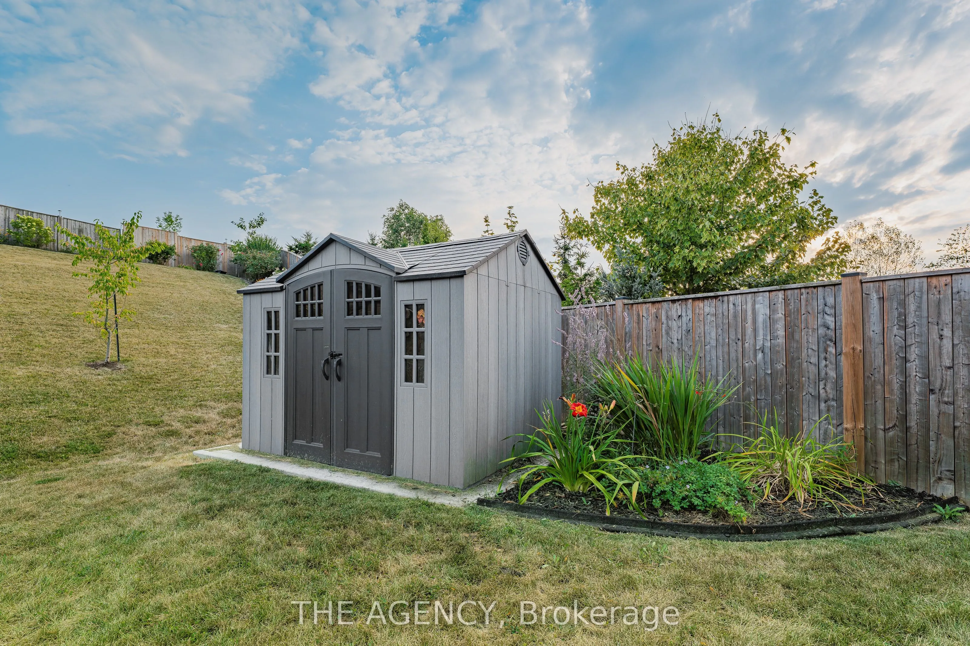3985 Lower Coach Road