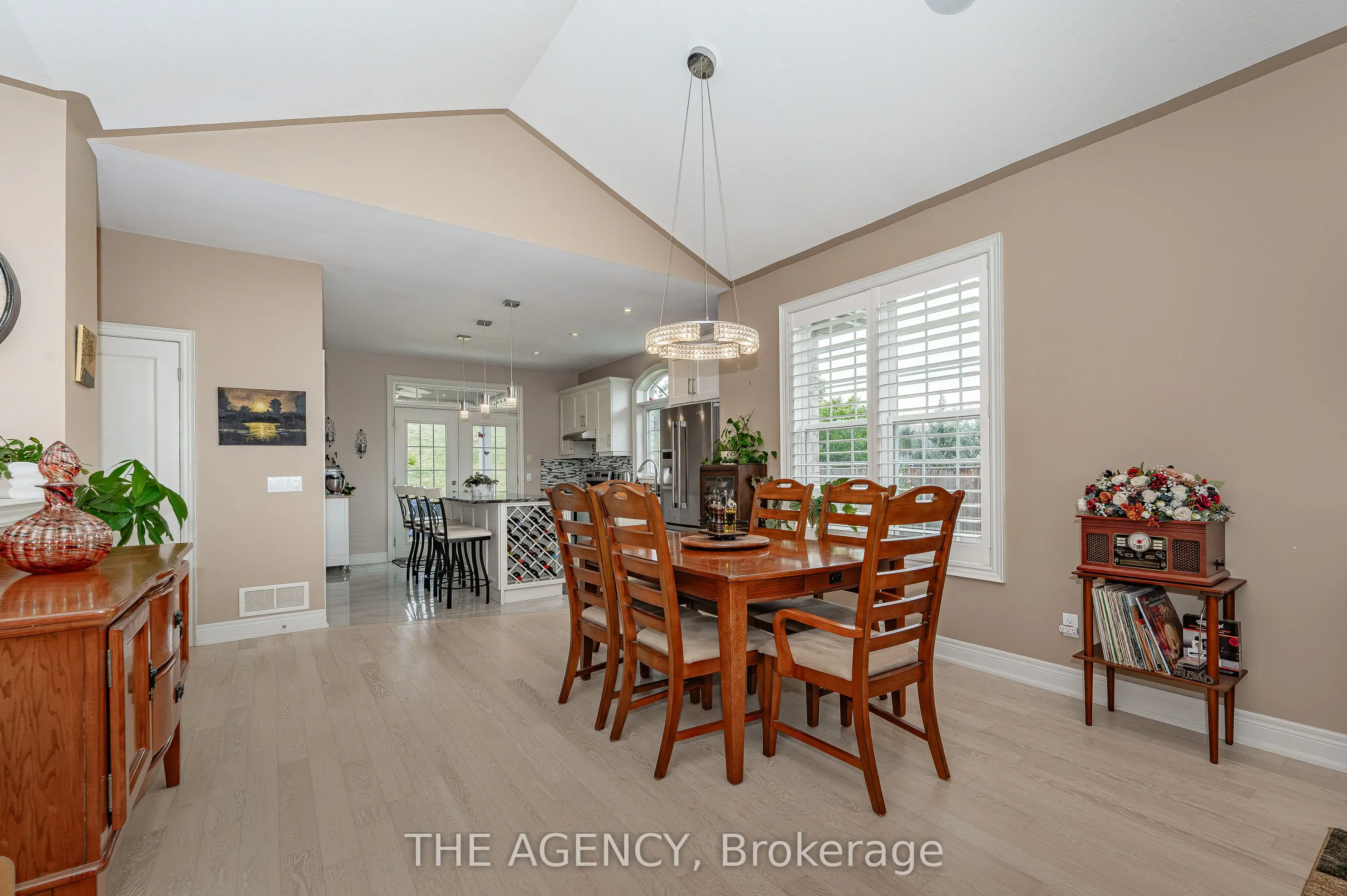 3985 Lower Coach Road