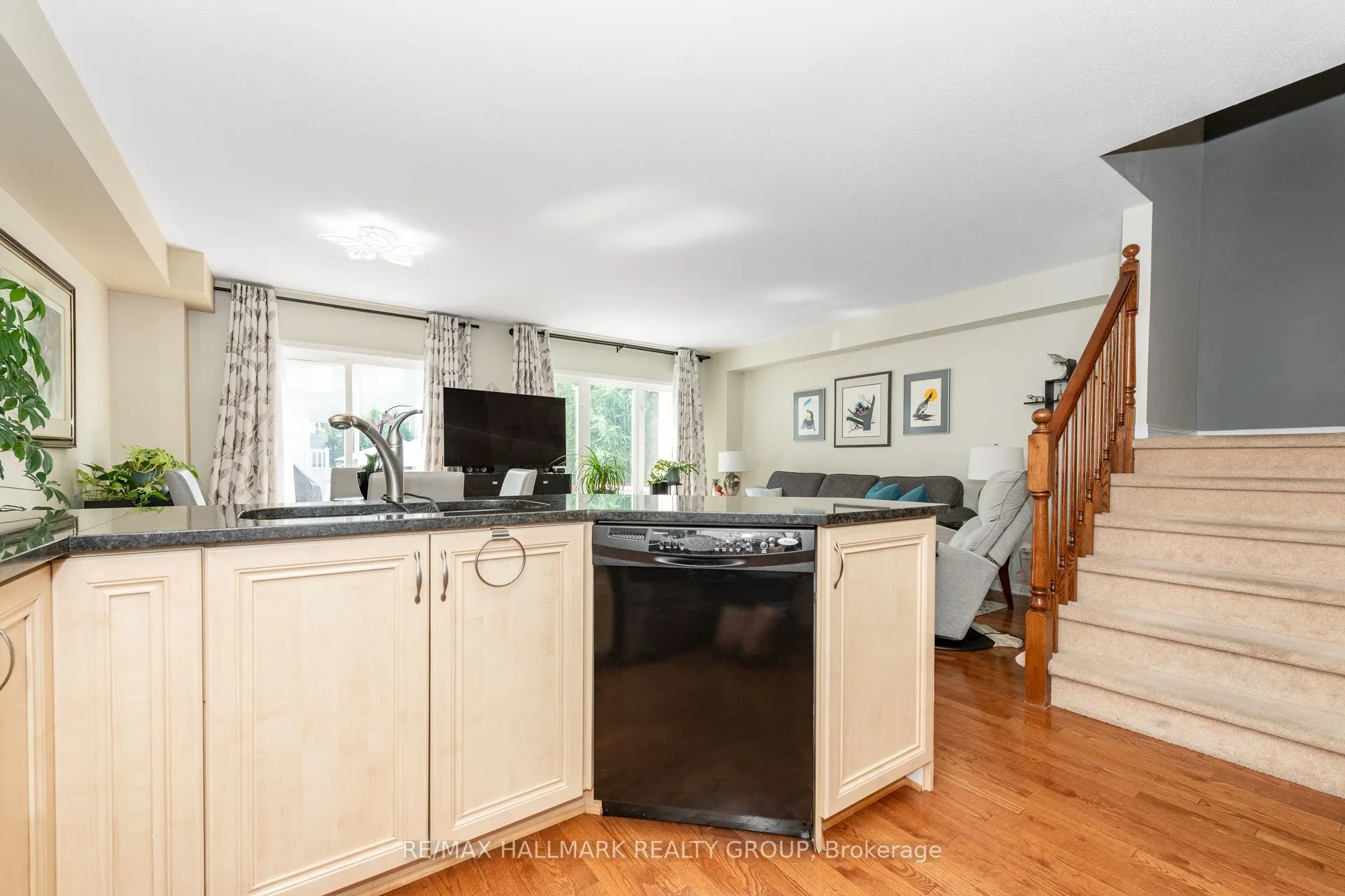 261 Parkrose Private