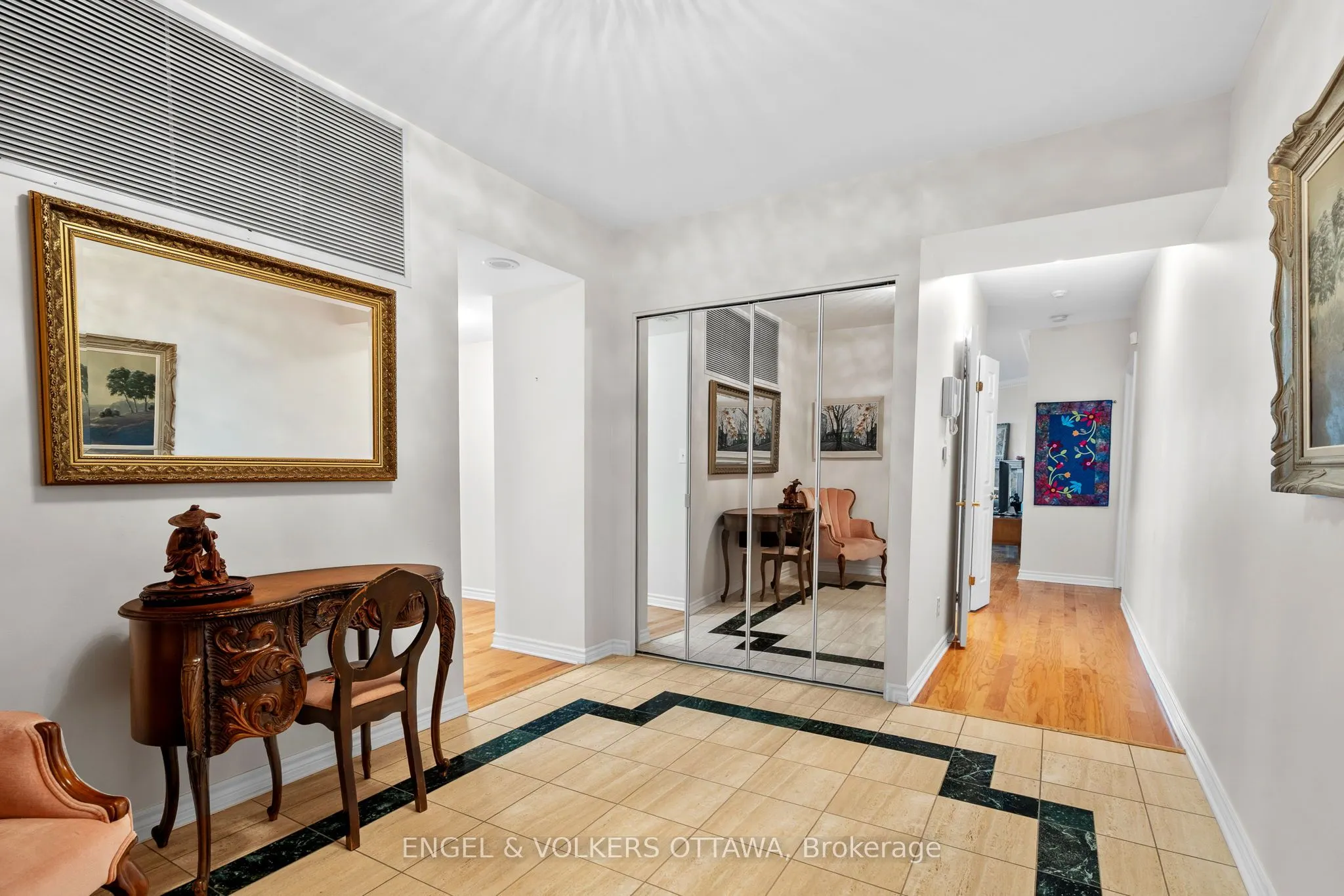 3105 Carling Avenue, #1604