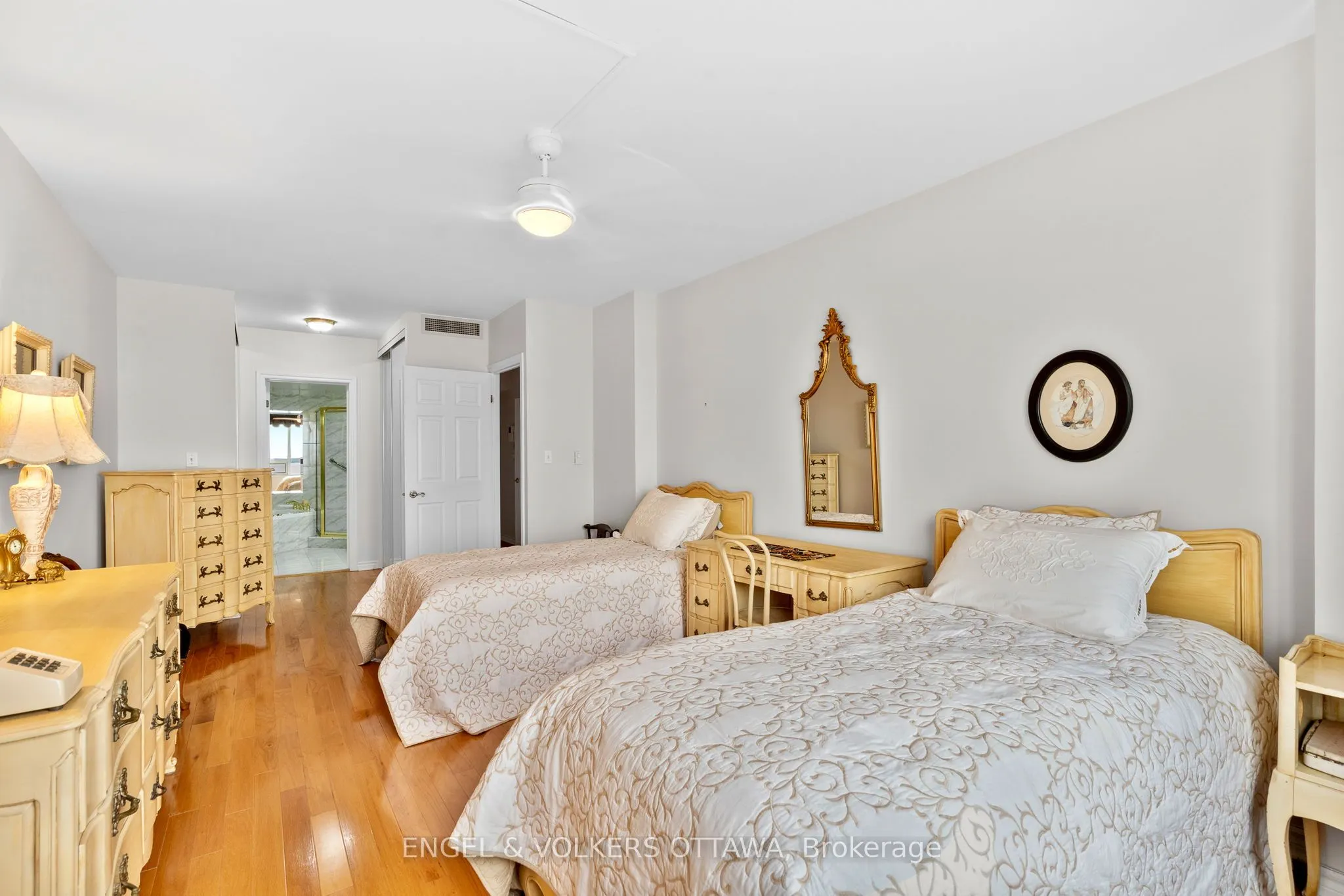 3105 Carling Avenue, #1604