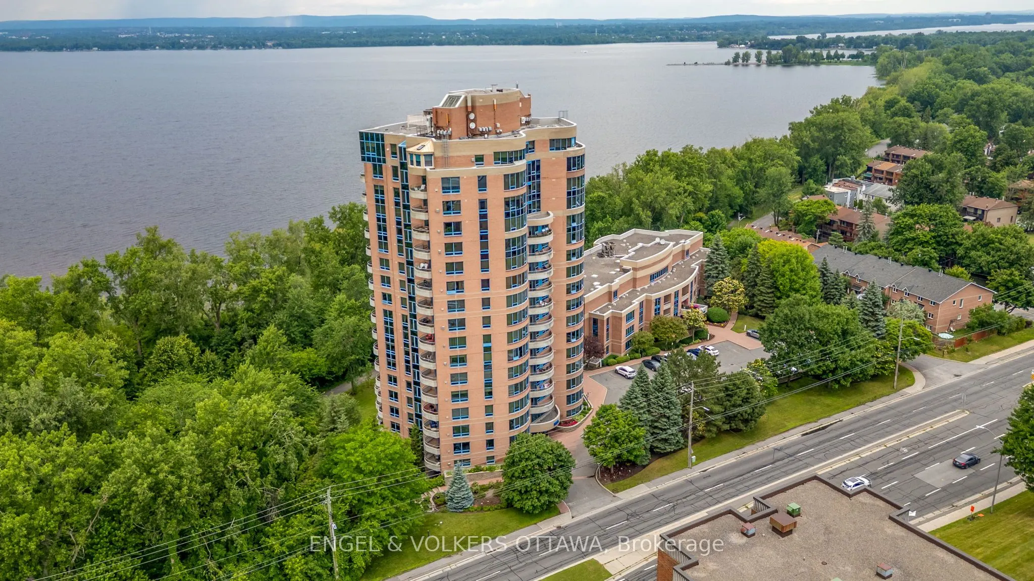 3105 Carling Avenue, #1604