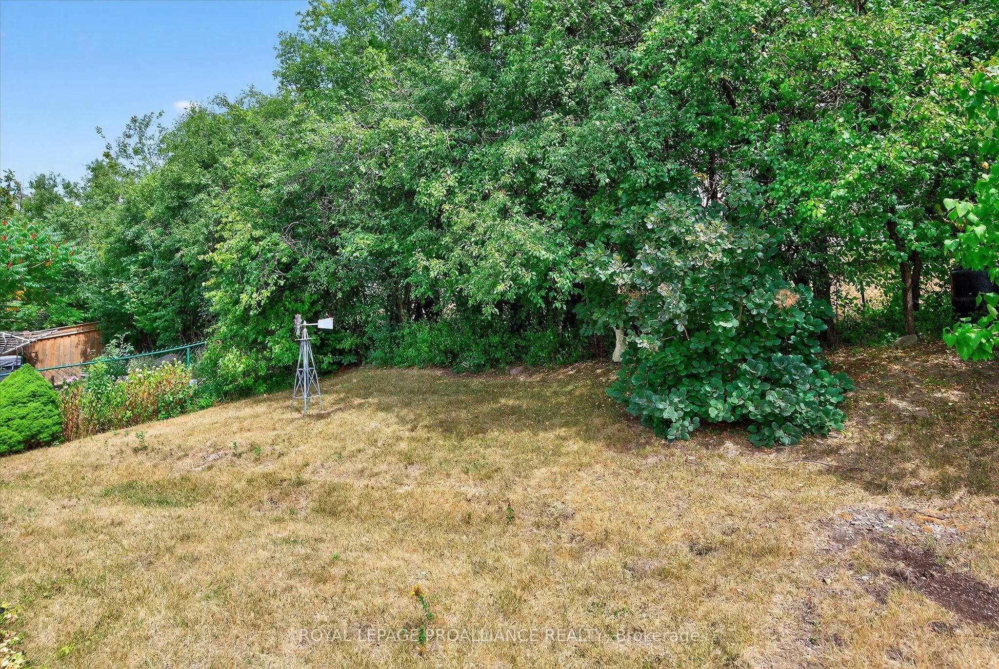 337 Bianco Crescent