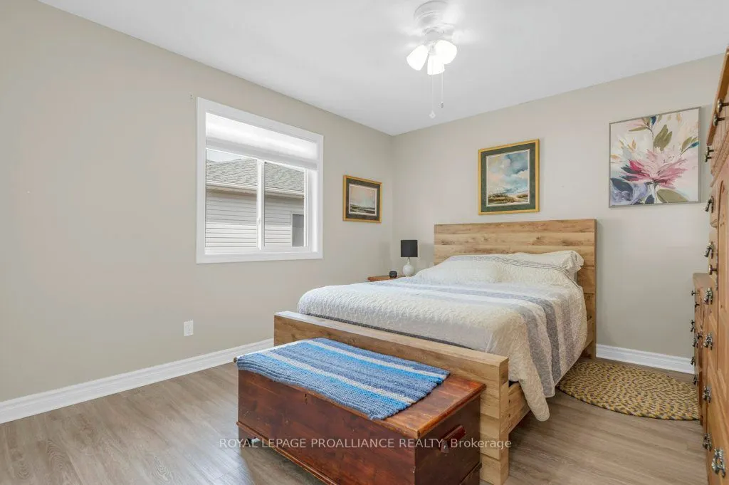 12 Stonegate Crescent