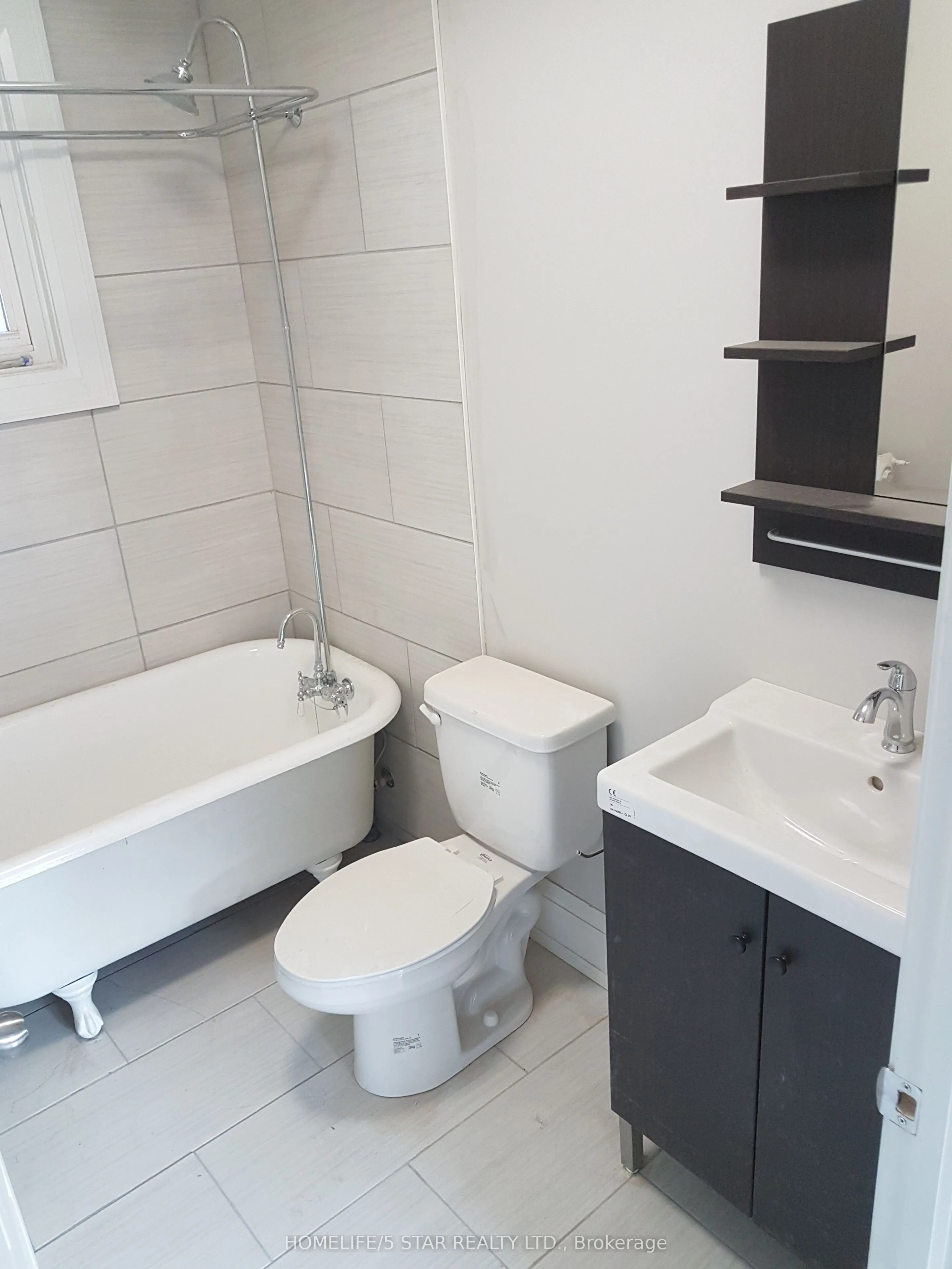 3 Connaught Avenue S, #12