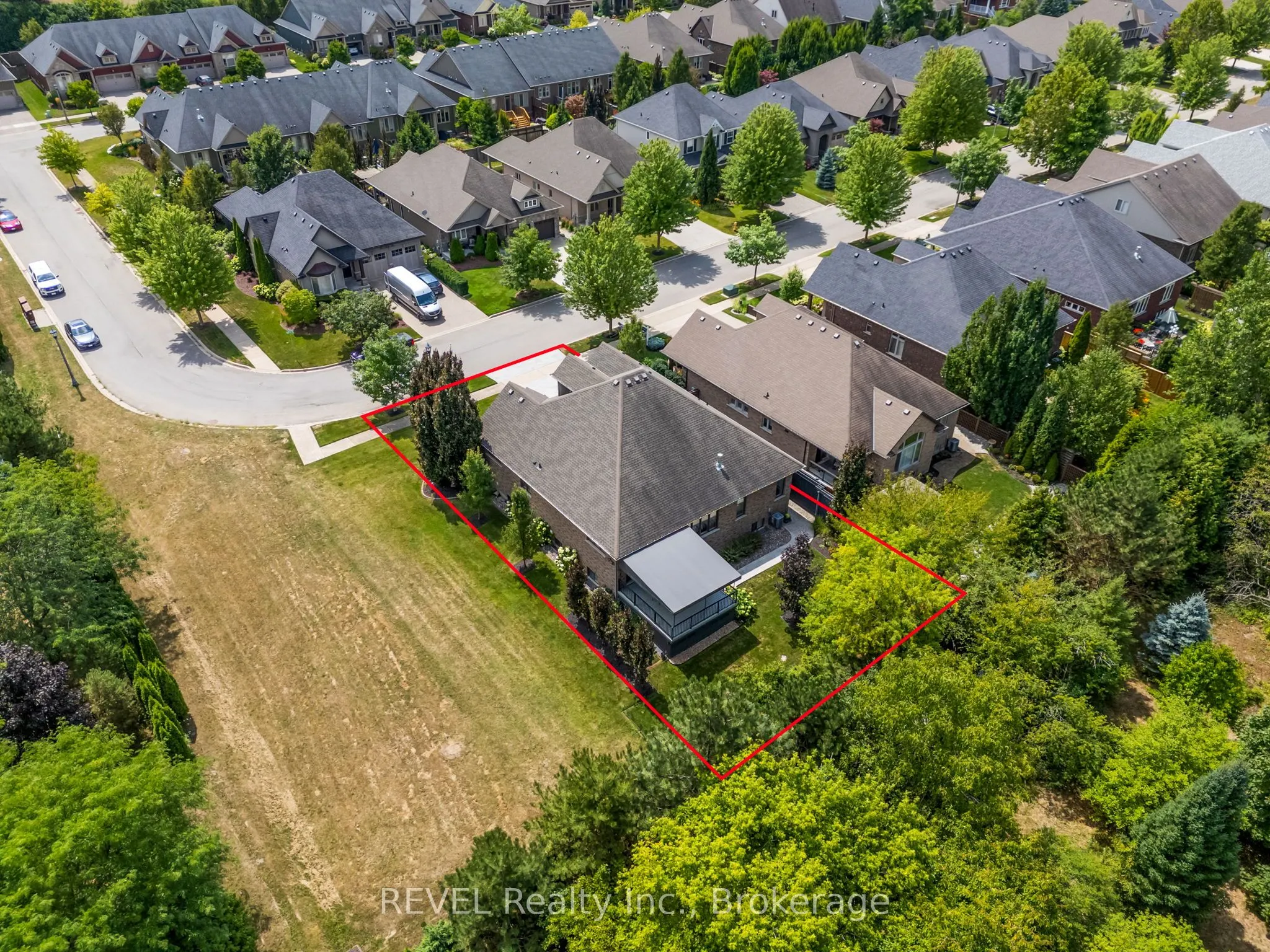 2 Tulip Tree Road