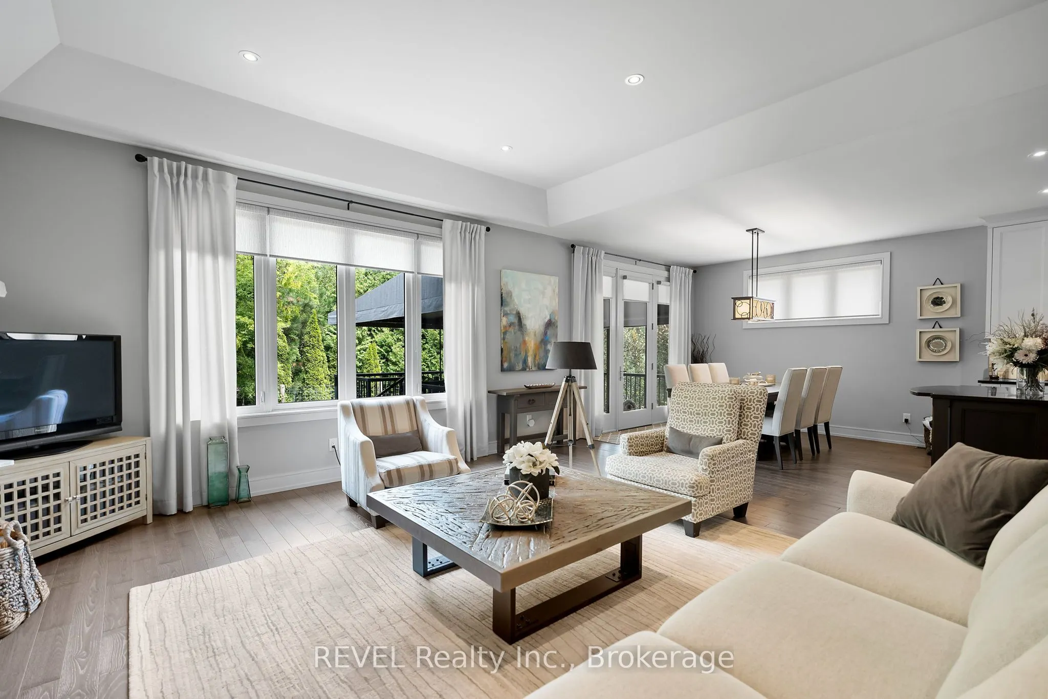 2 Tulip Tree Road