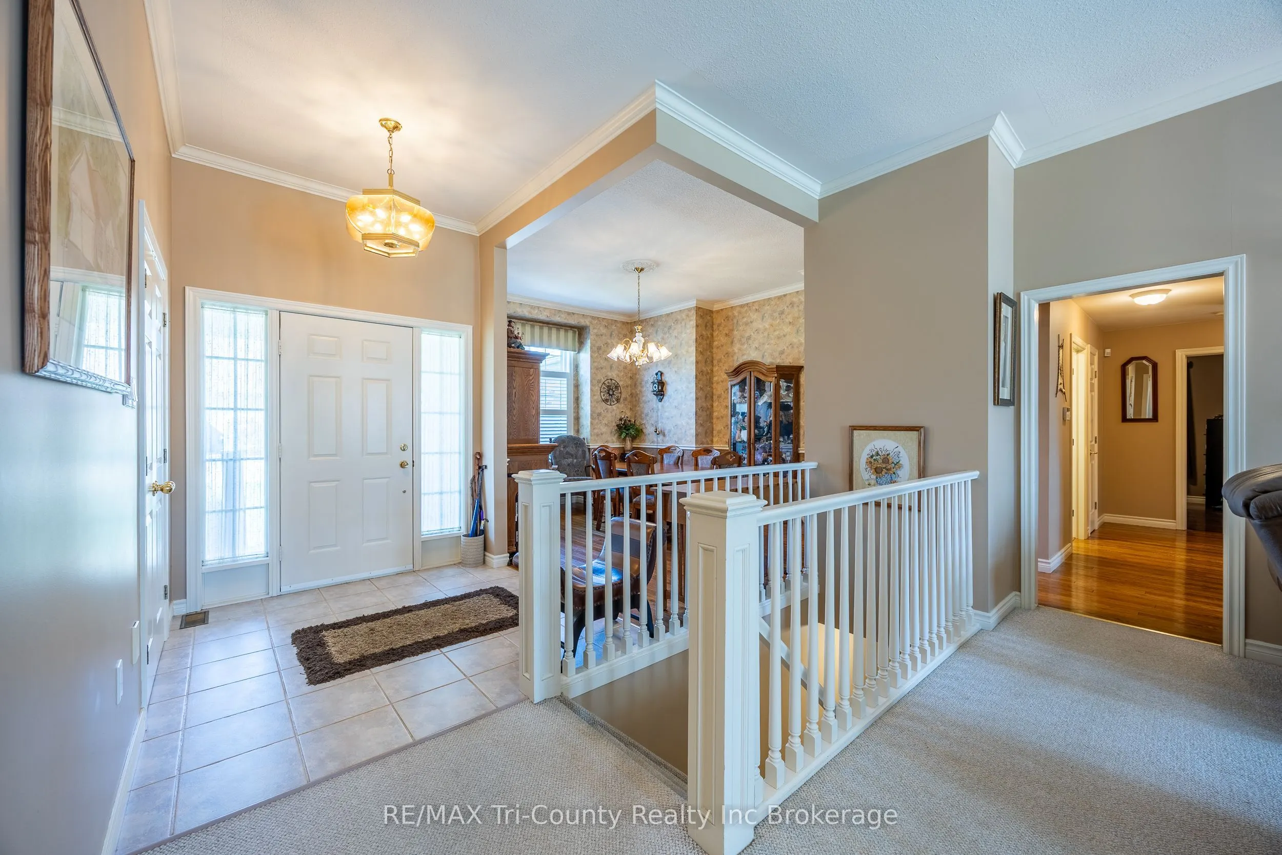 11 Woodside Drive