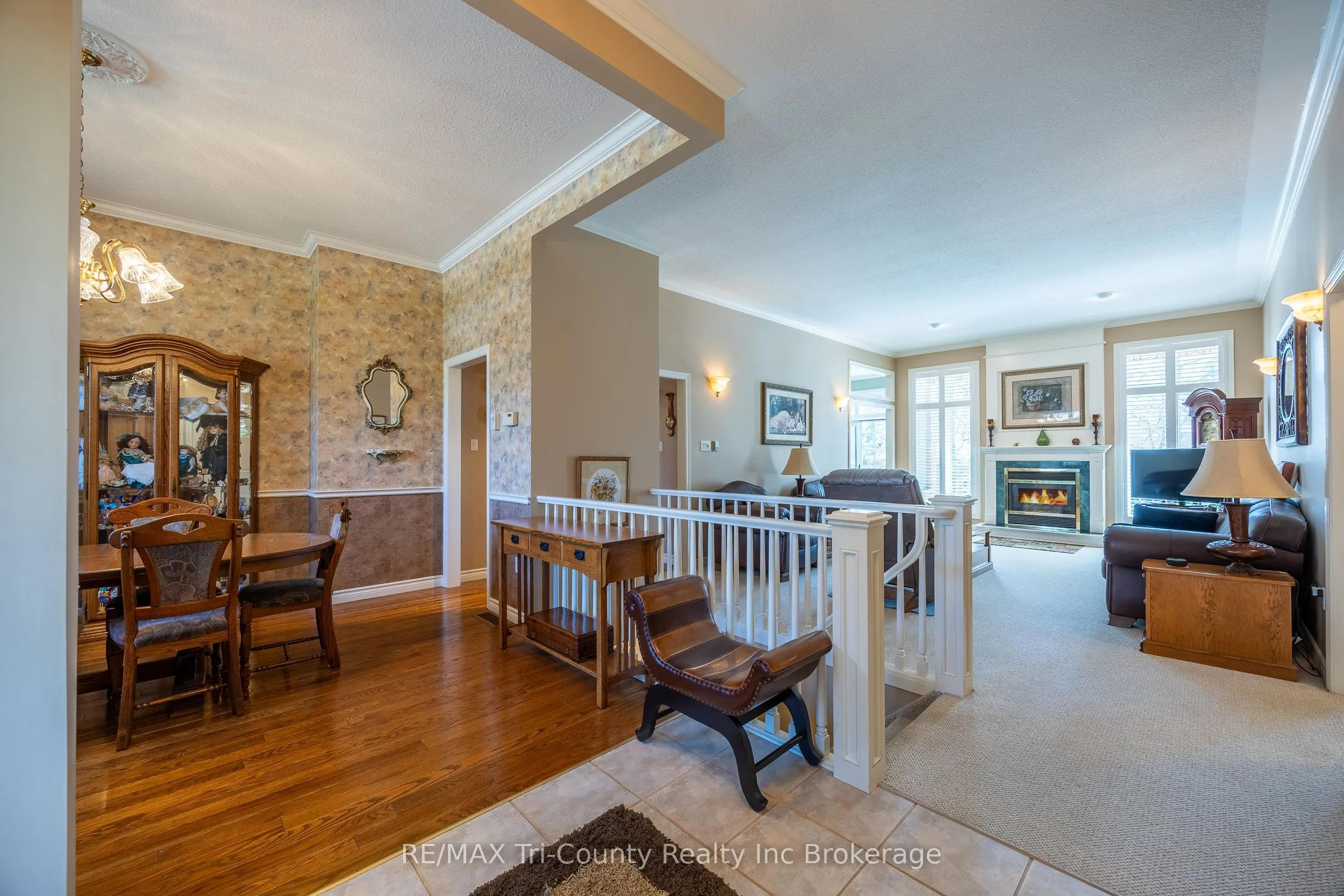 11 Woodside Drive