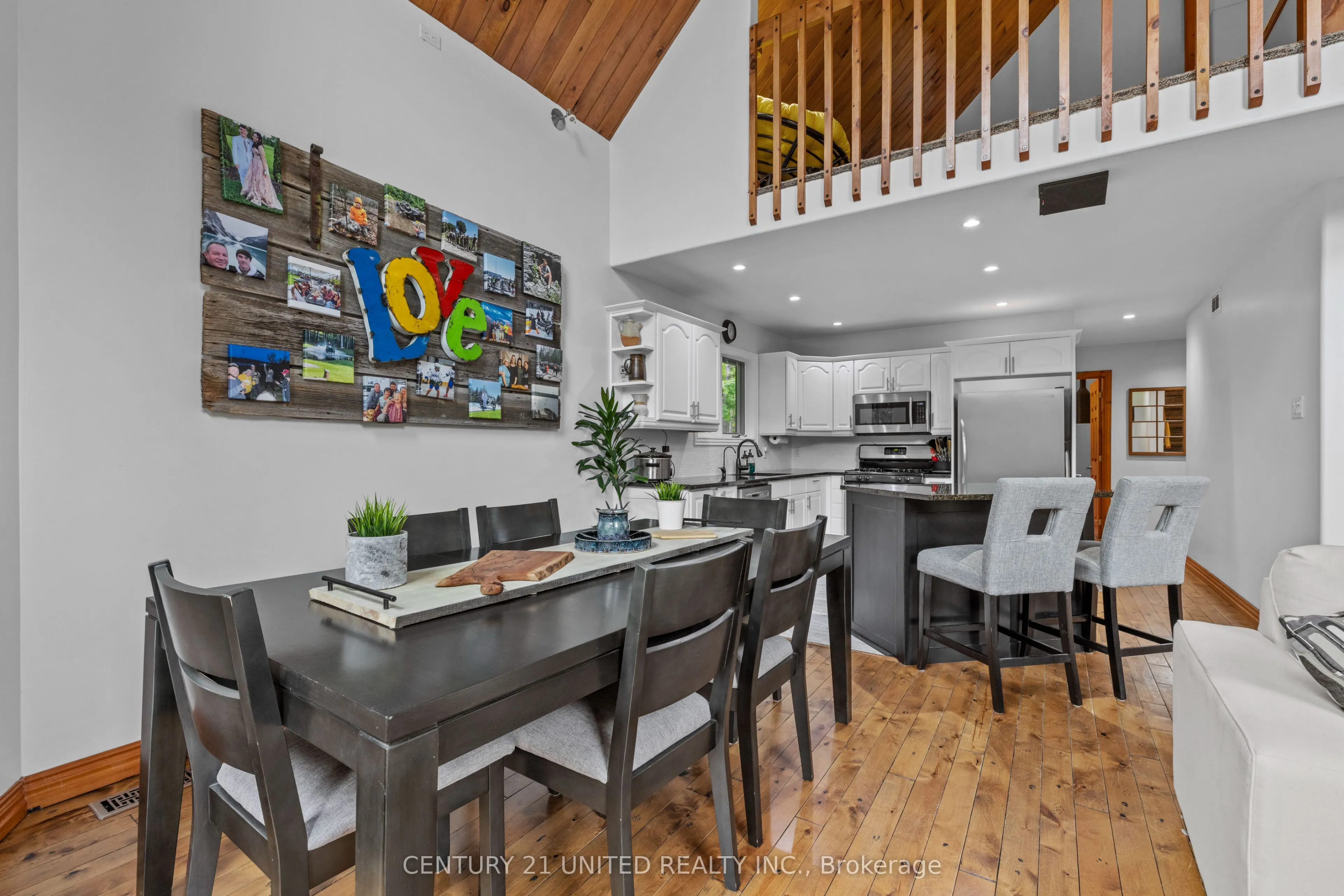 113 Sugarbush Boulevard