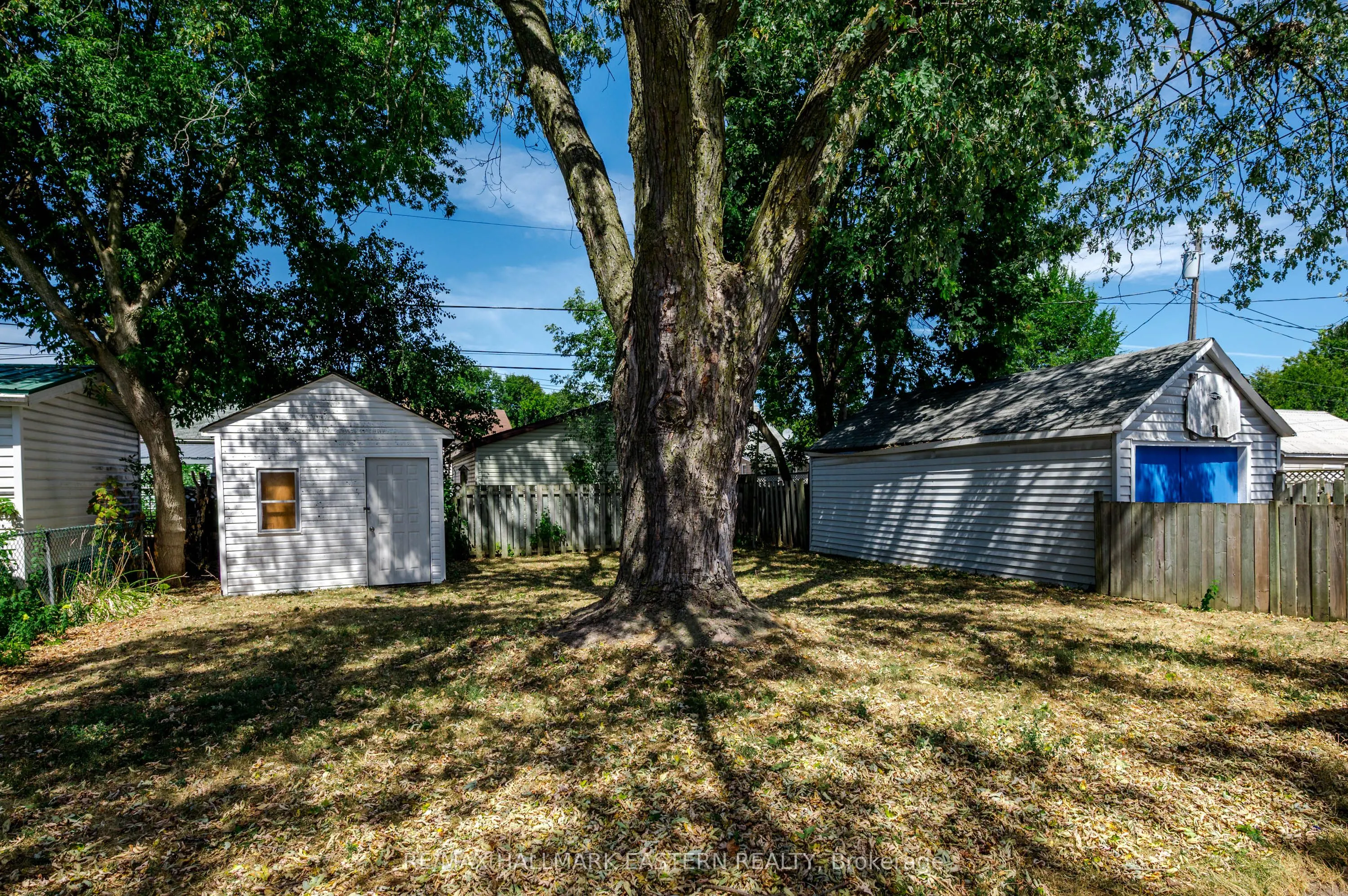 748 New Romaine Street