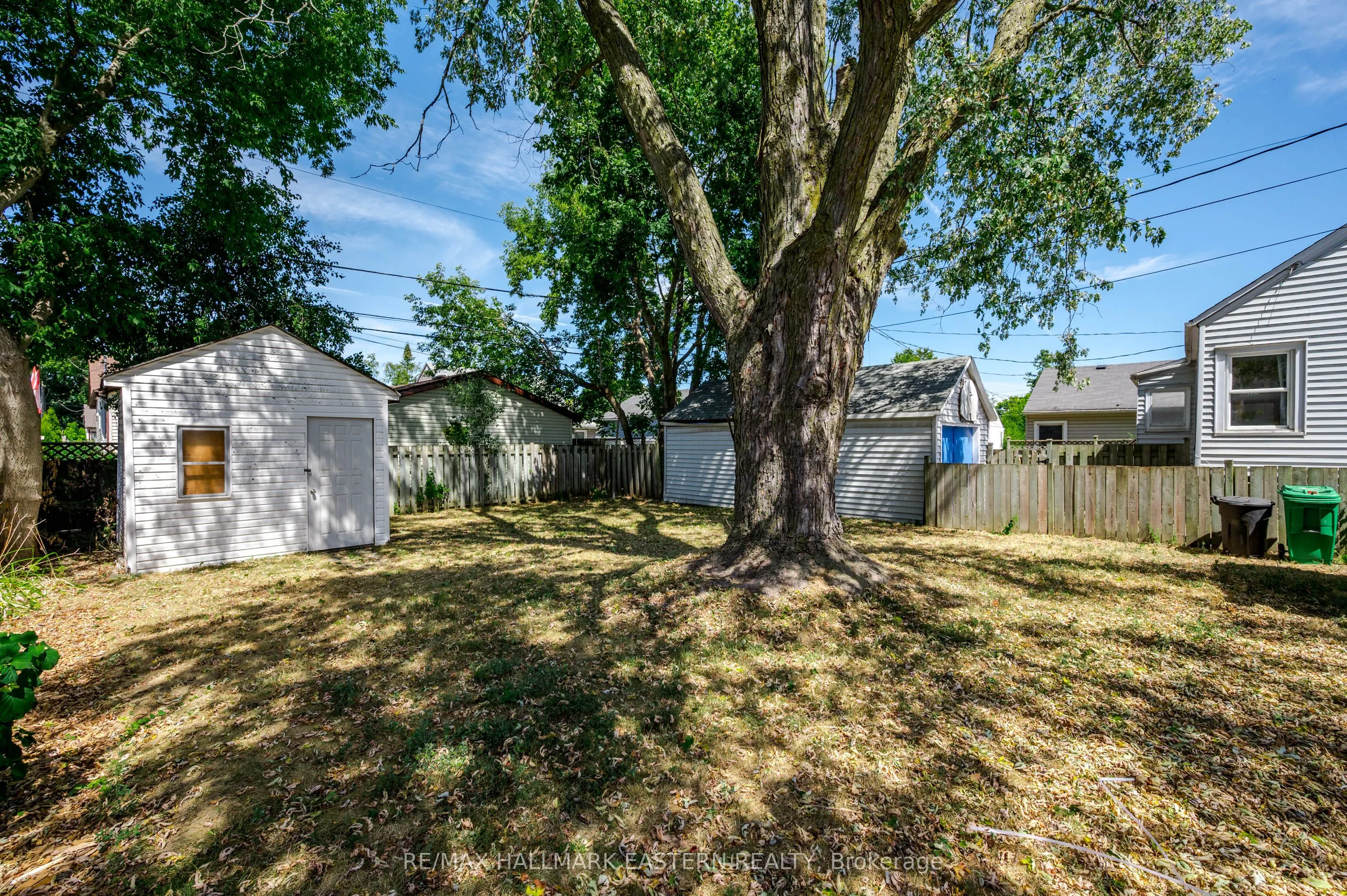 748 New Romaine Street