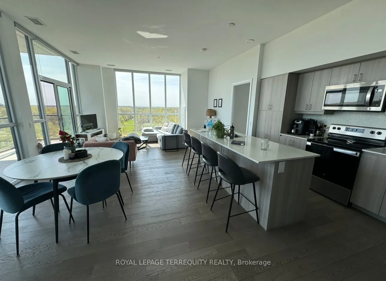 7711 Green Vista Gate, #902