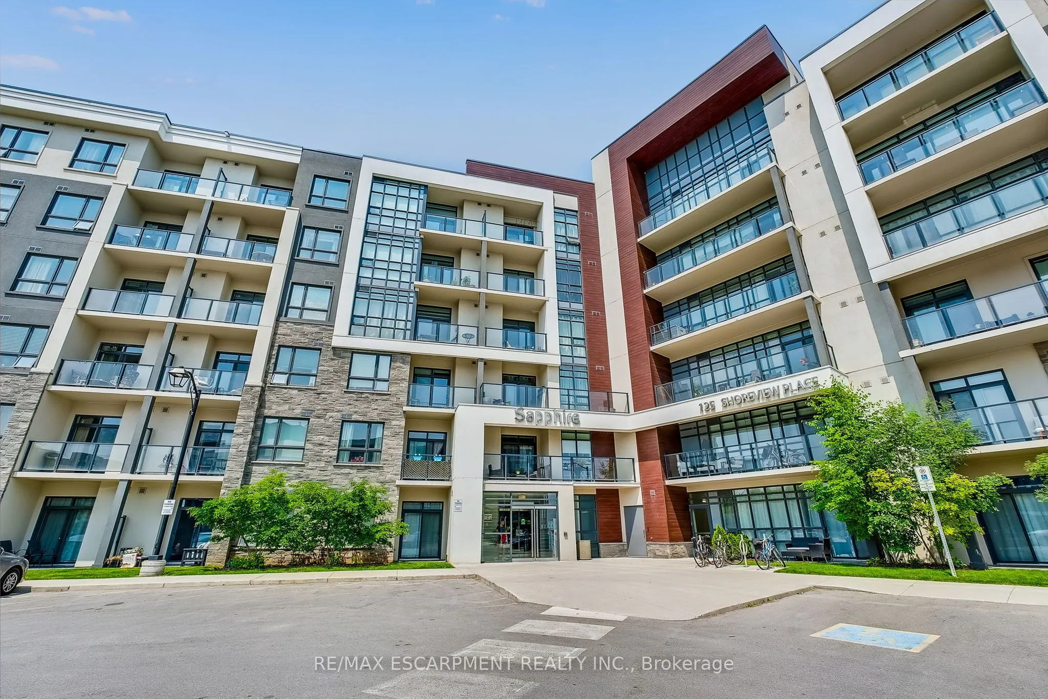 125 Shoreview Place, #514