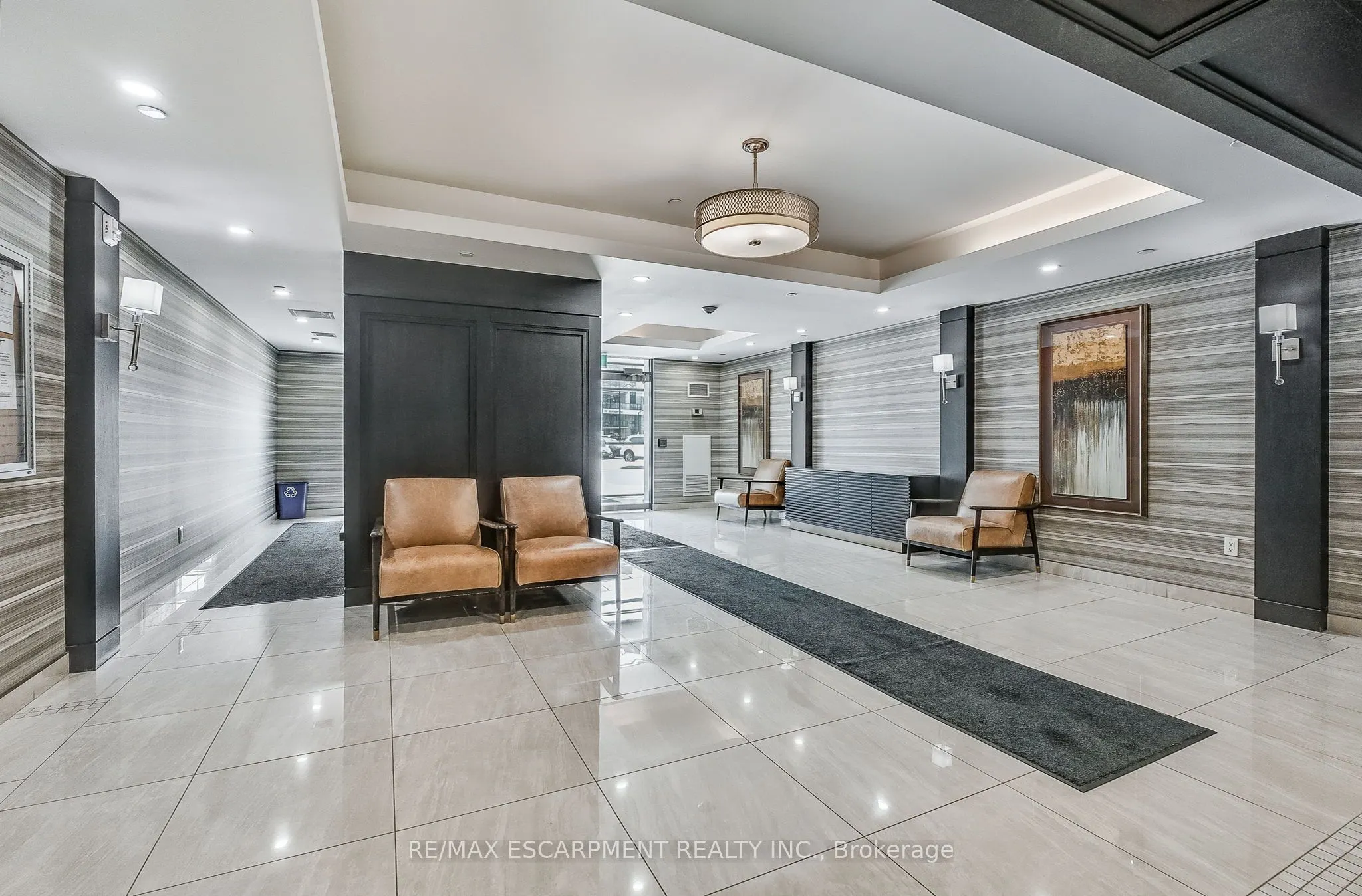 125 Shoreview Place, #514