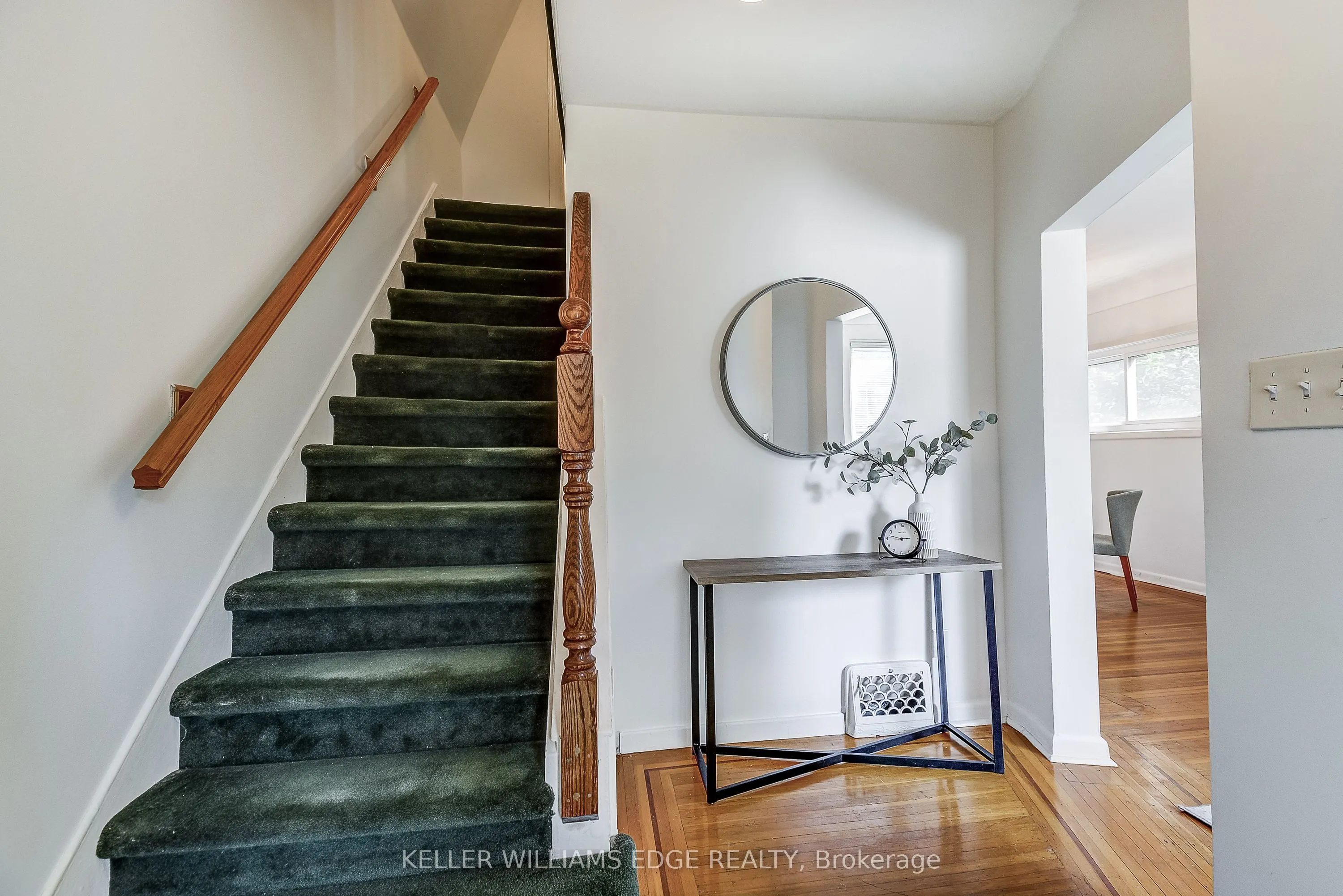 79 Mountain Avenue
