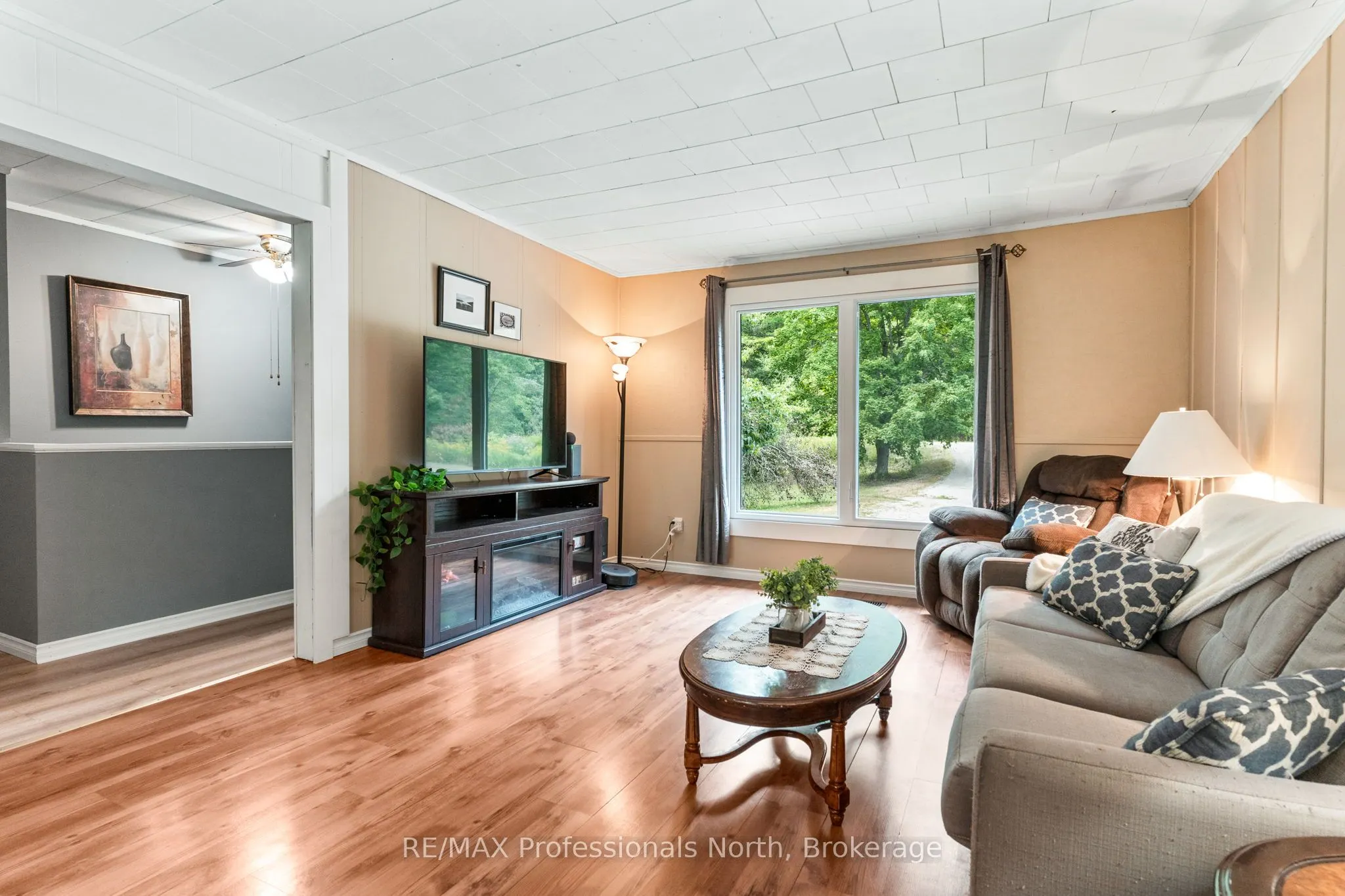 3866 Deep Bay Road