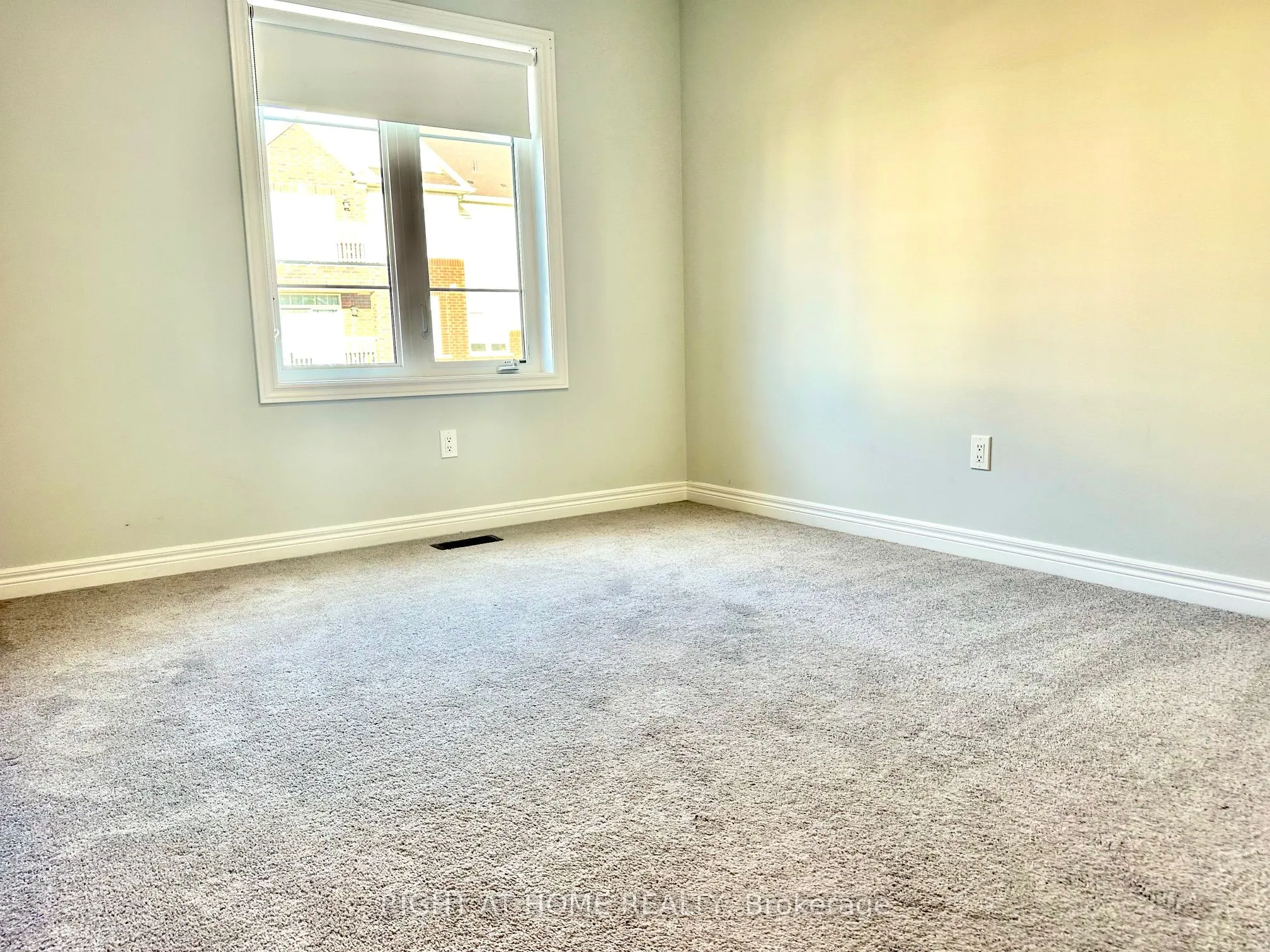 113 Hartley Avenue, #6