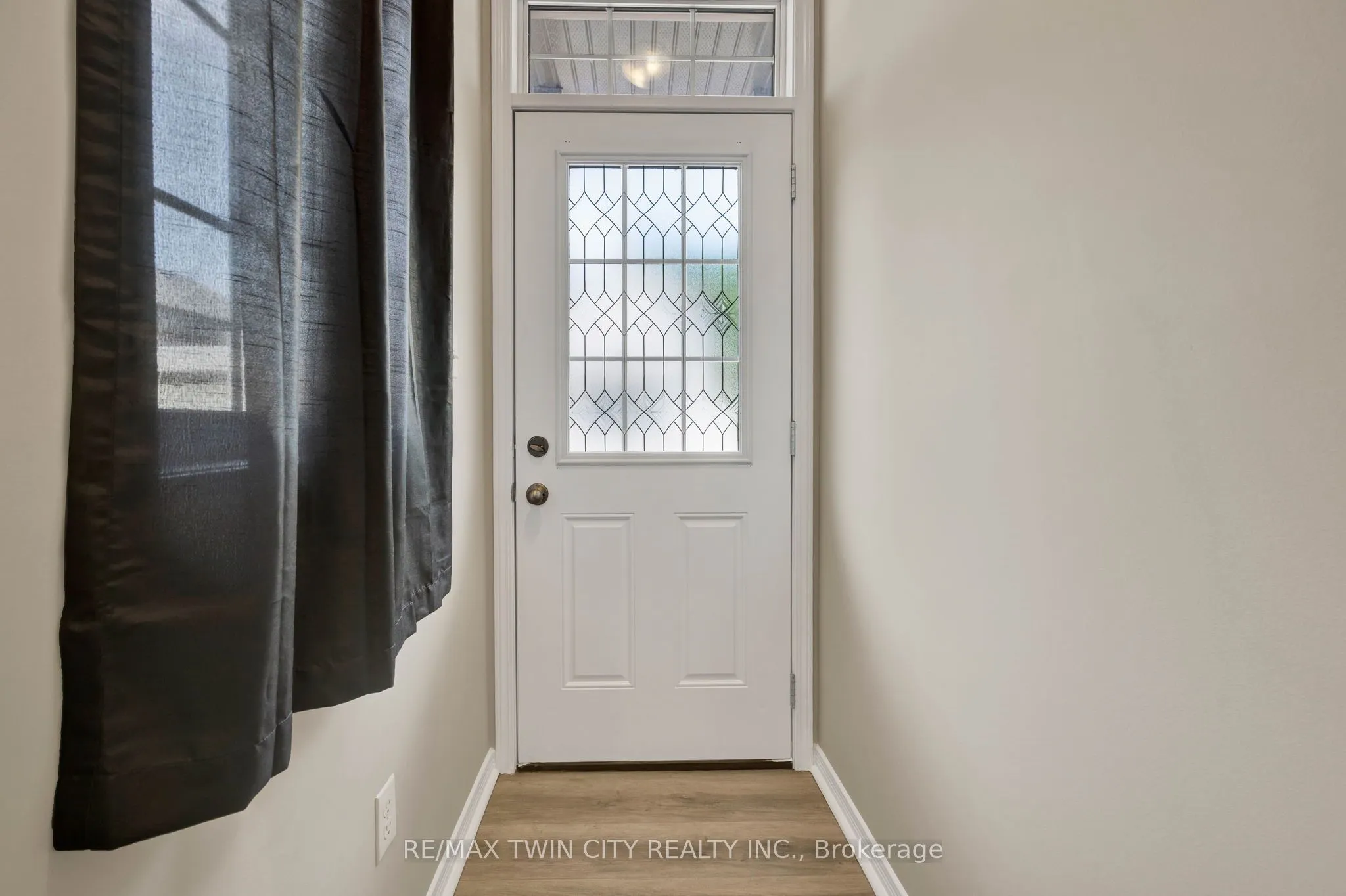 931 Glasgow Street, #12D