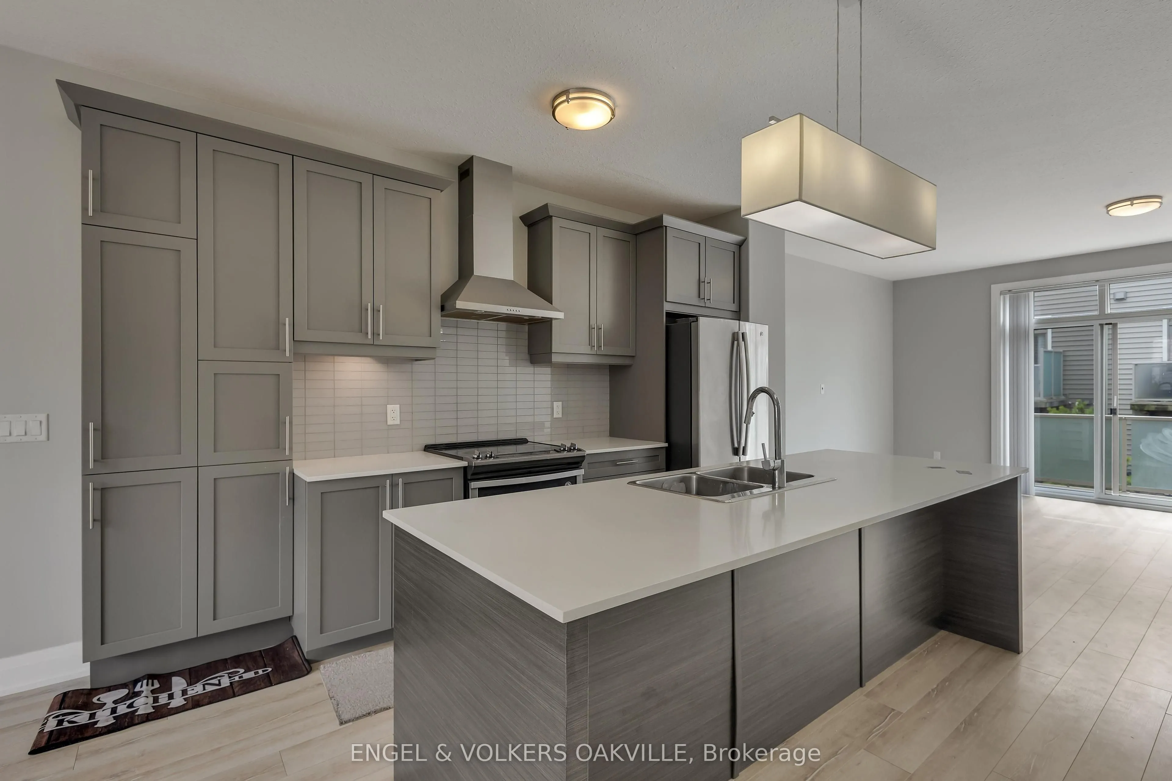 3025 Singleton Avenue, #68