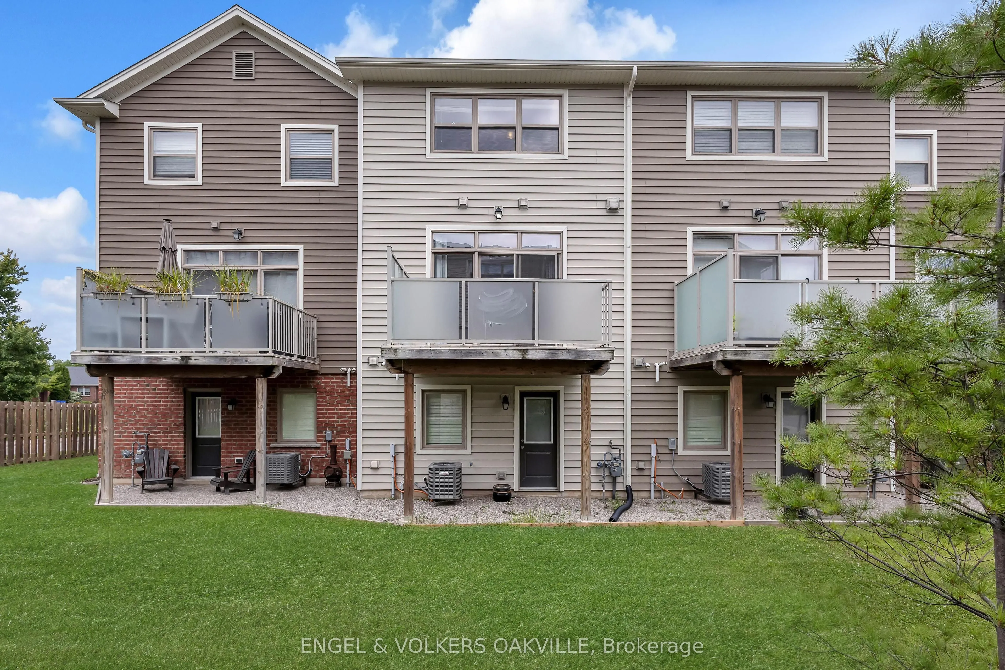 3025 Singleton Avenue, #68