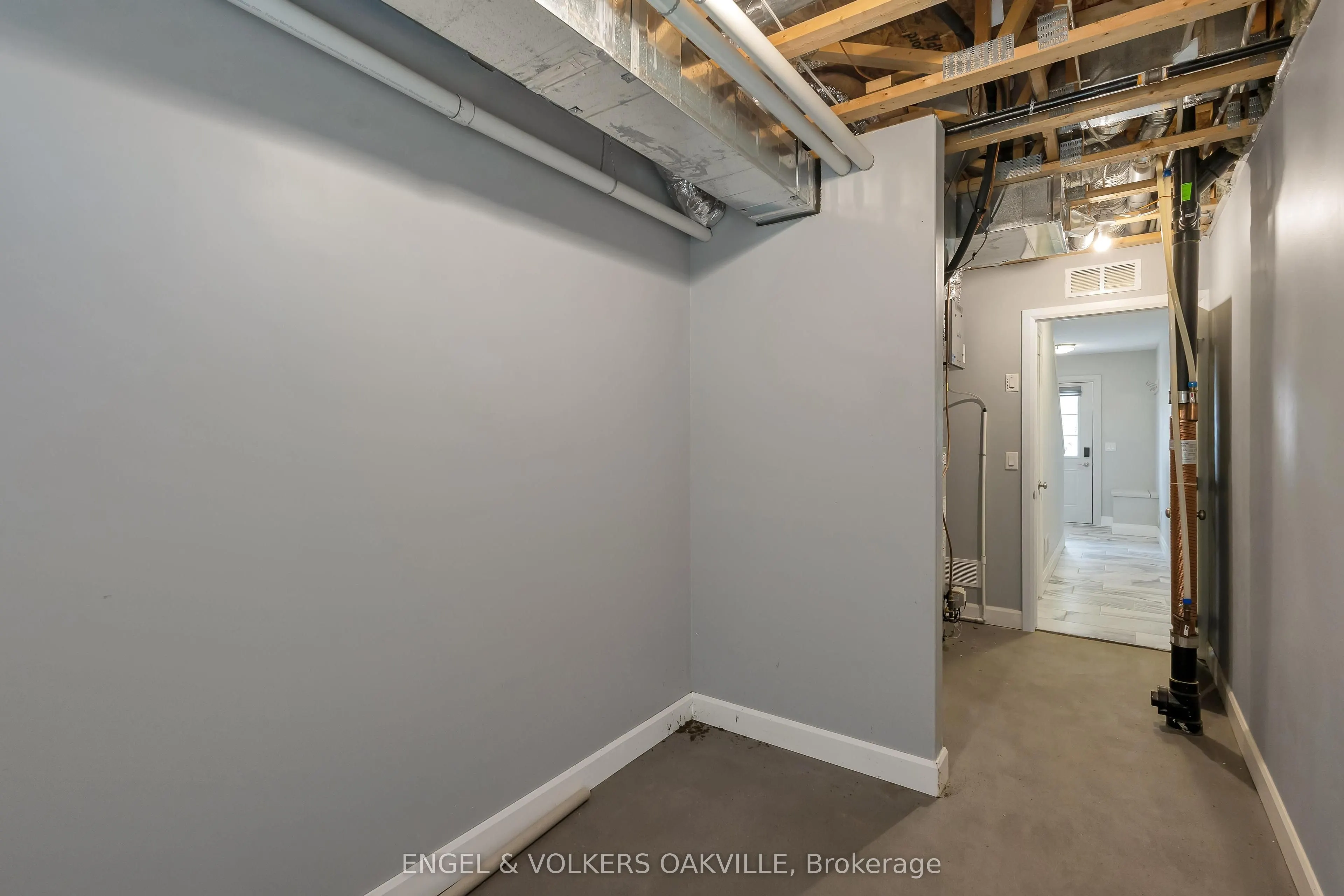 3025 Singleton Avenue, #68