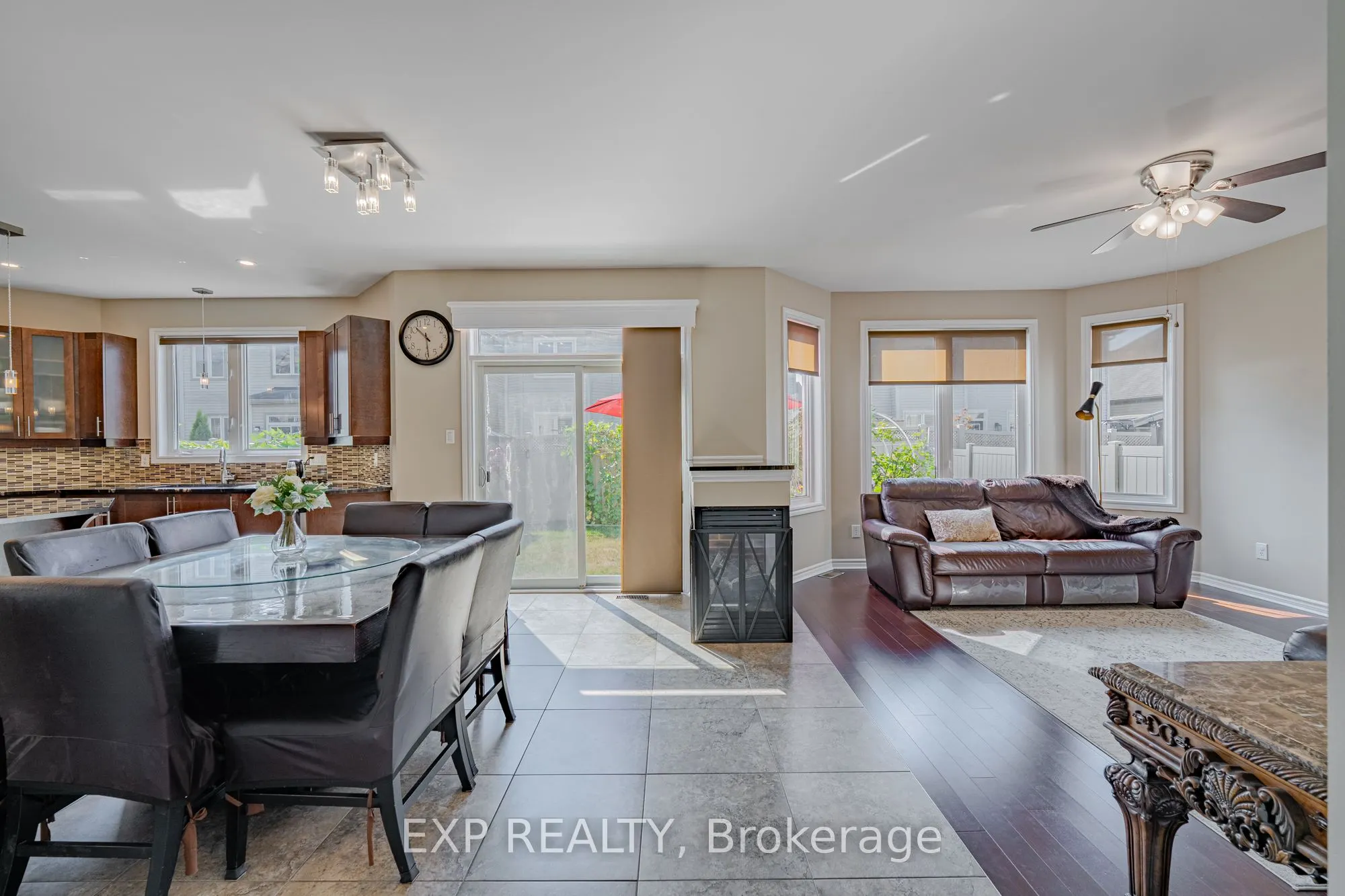 3308 RIVERSET Crescent