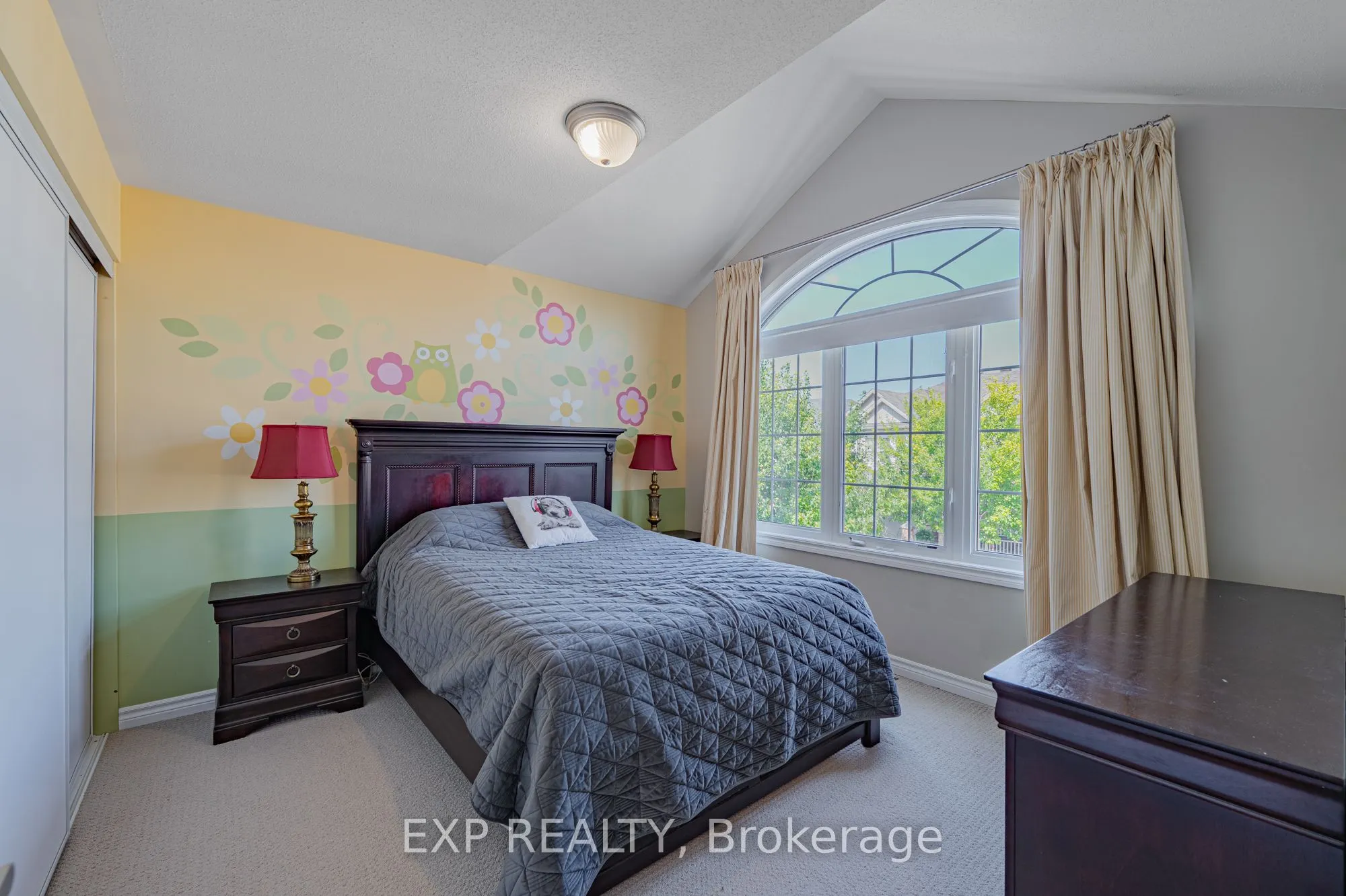 3308 RIVERSET Crescent