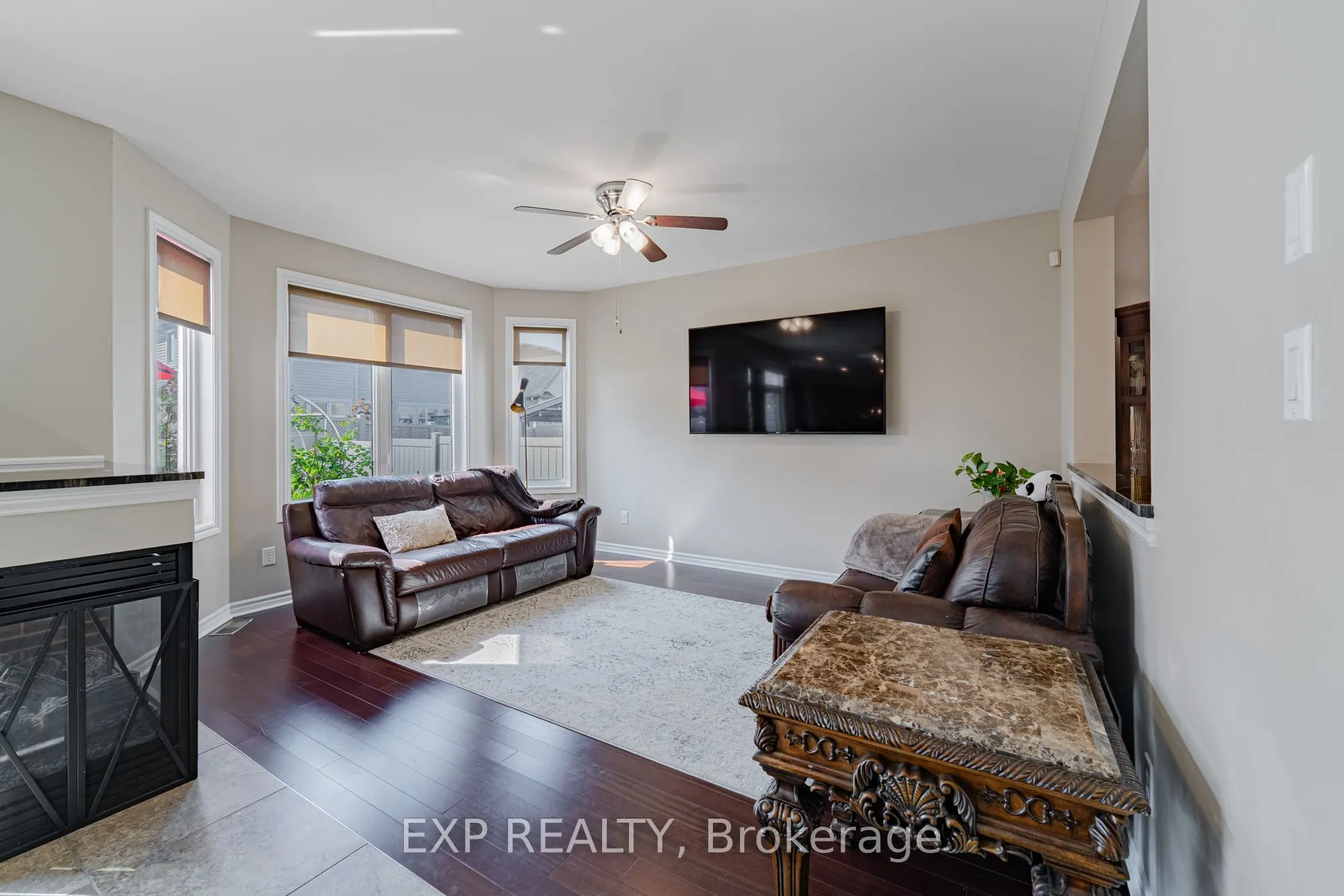 3308 RIVERSET Crescent