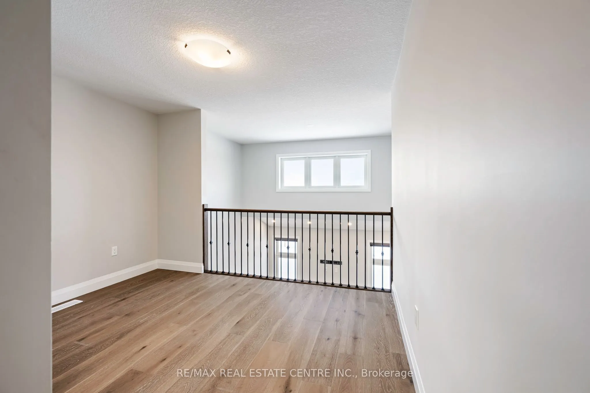 3 Grundy Crescent