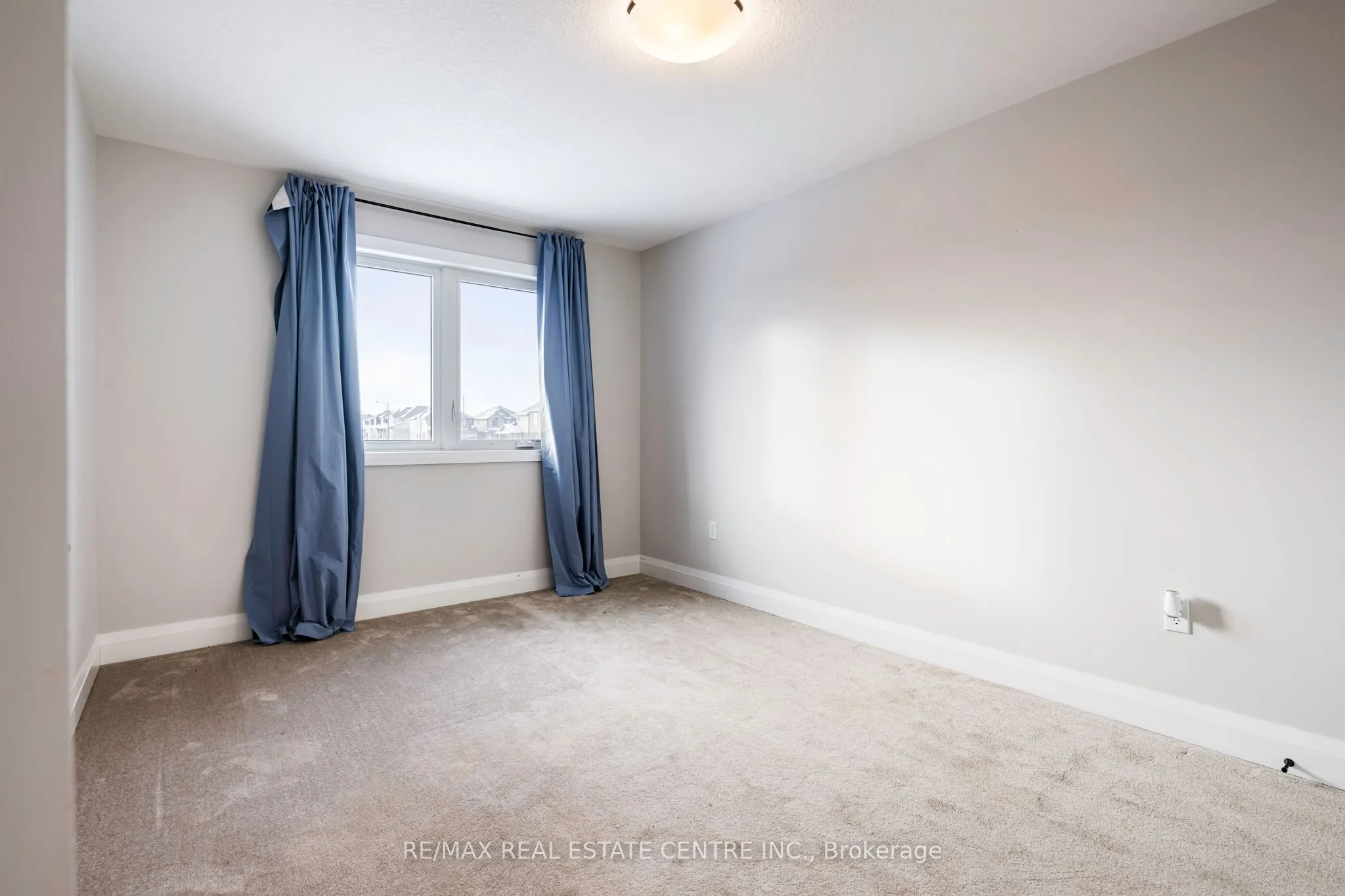 3 Grundy Crescent