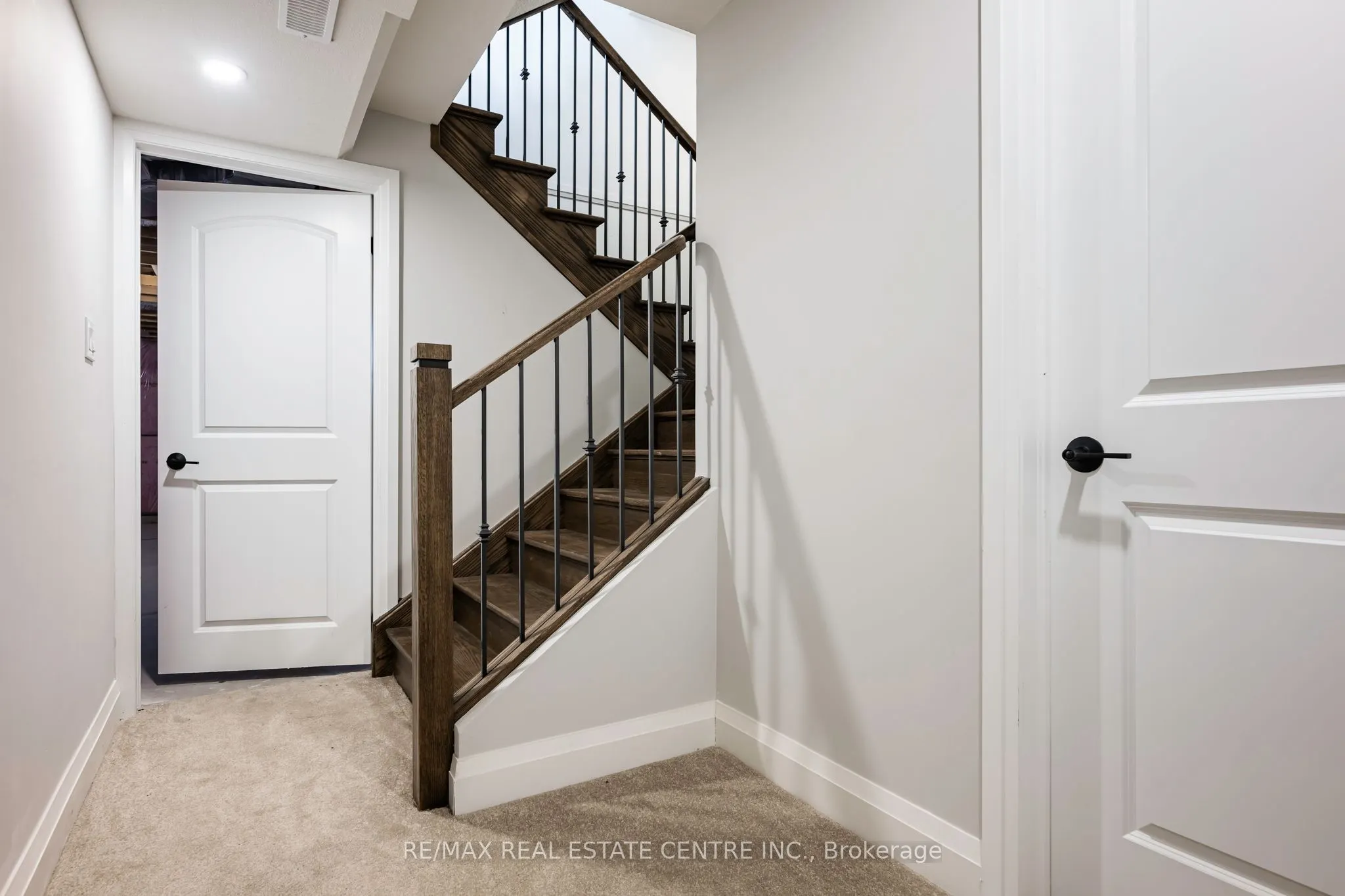 3 Grundy Crescent