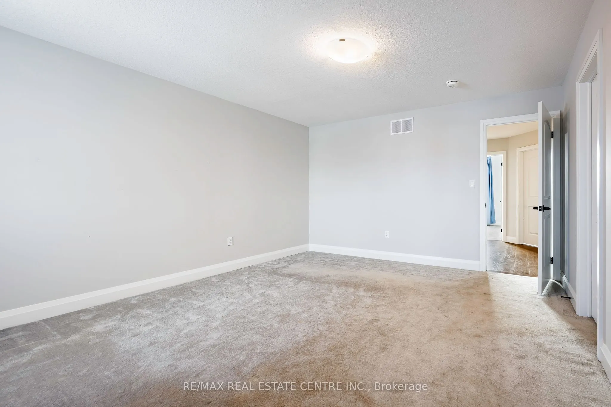 3 Grundy Crescent