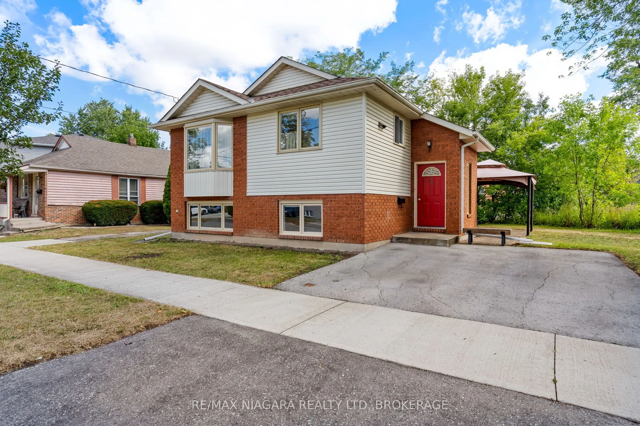 59 Leeper Street