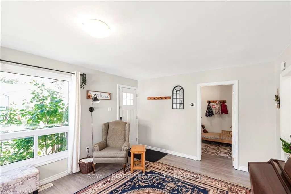 2 Homewood Avenue