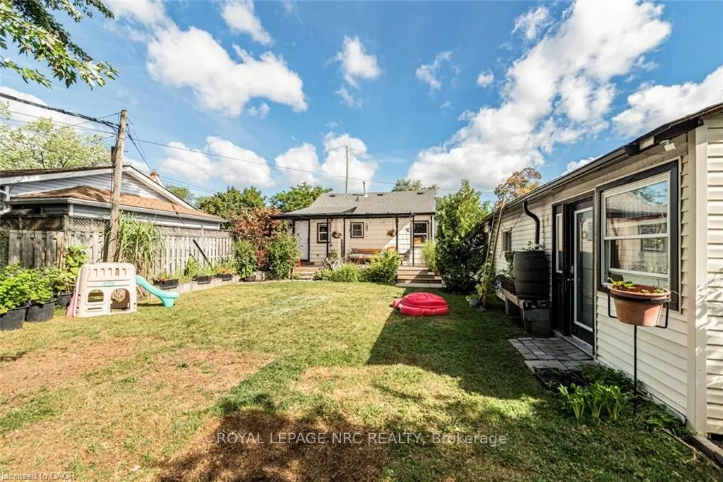2 Homewood Avenue