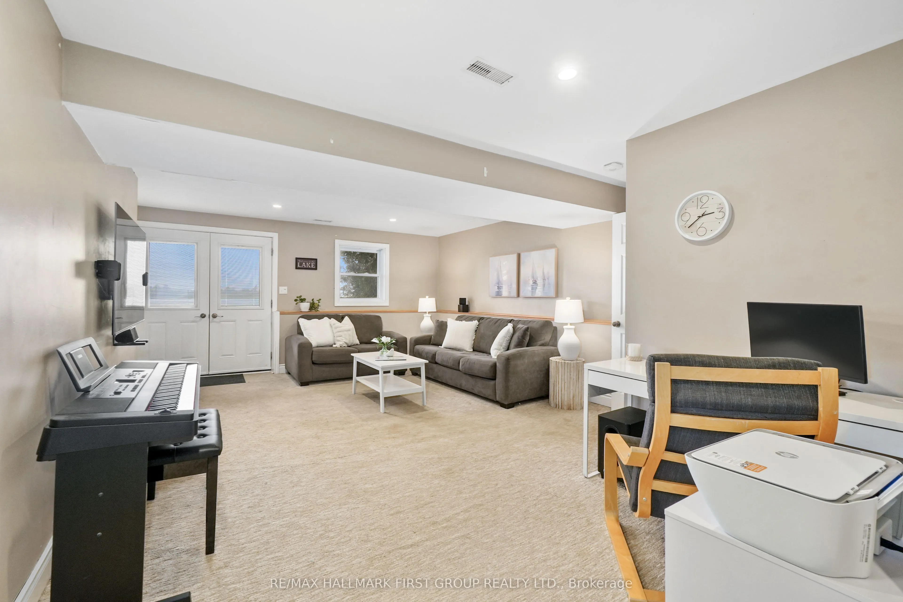 8 Parker Drive
