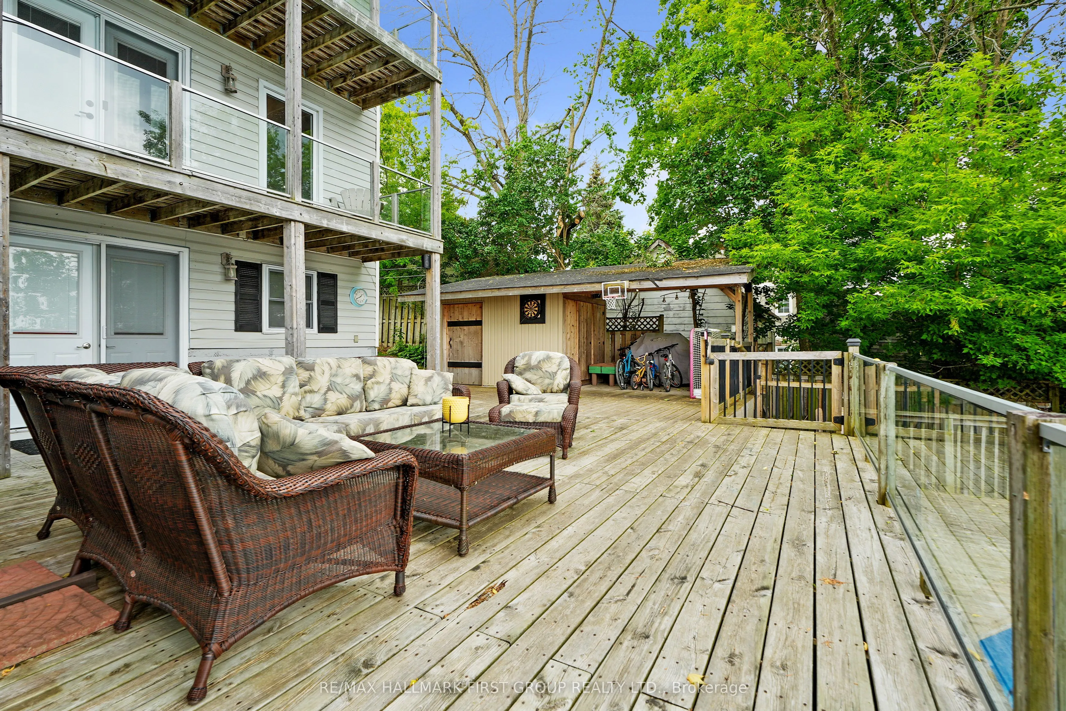 8 Parker Drive