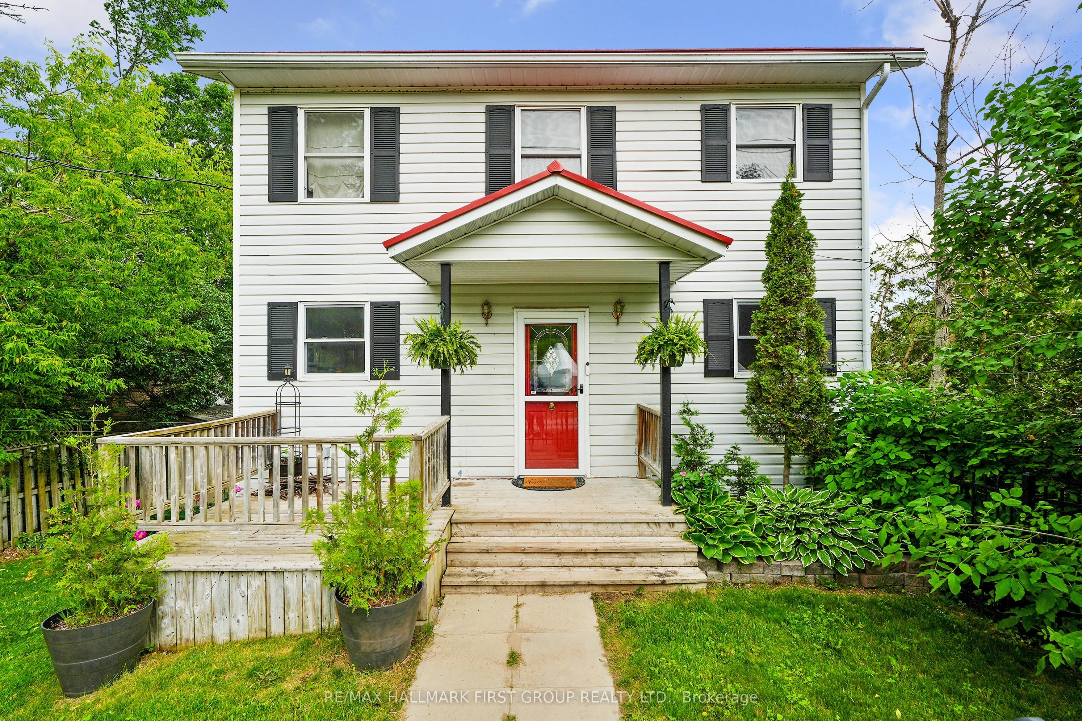 8 Parker Drive
