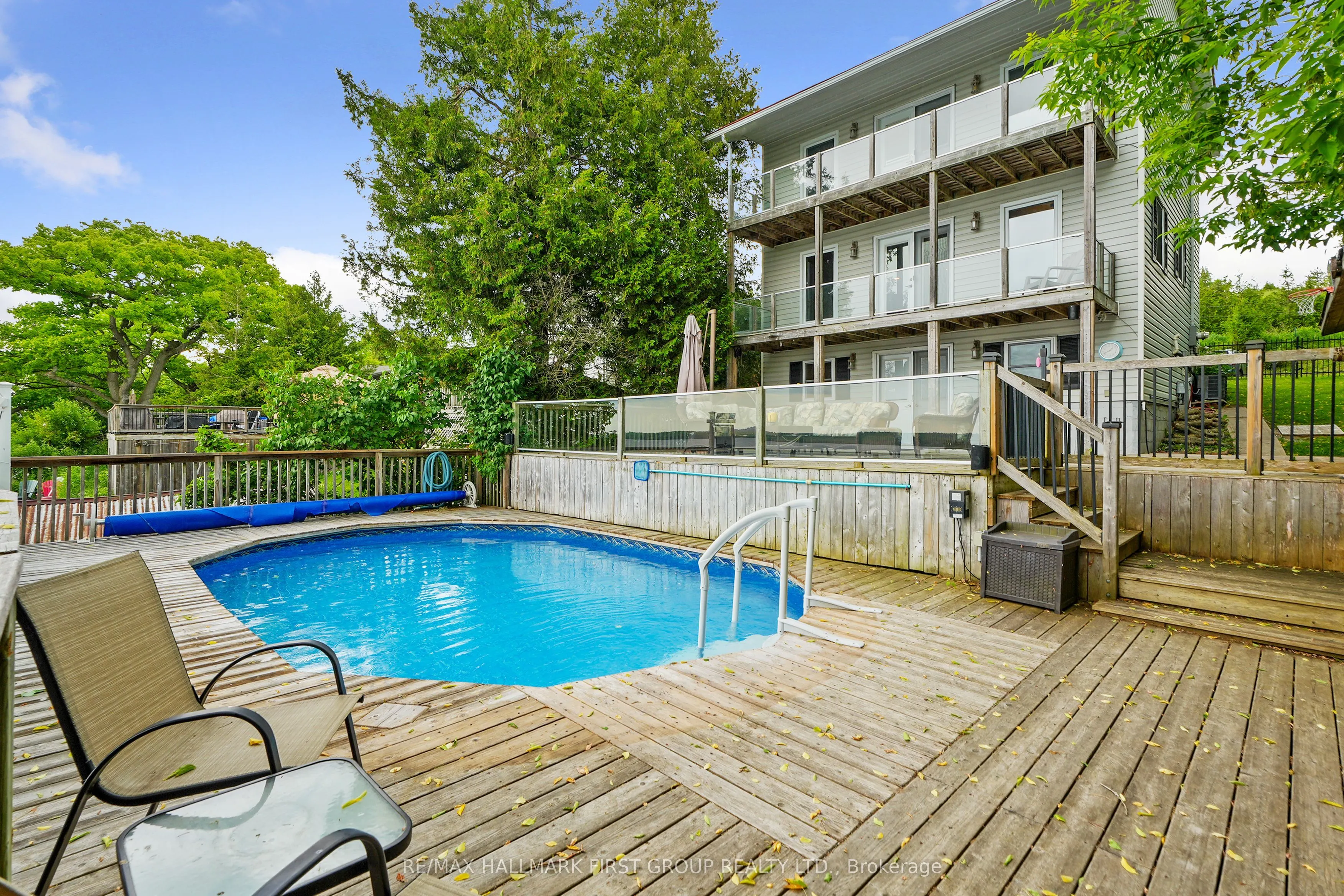 8 Parker Drive