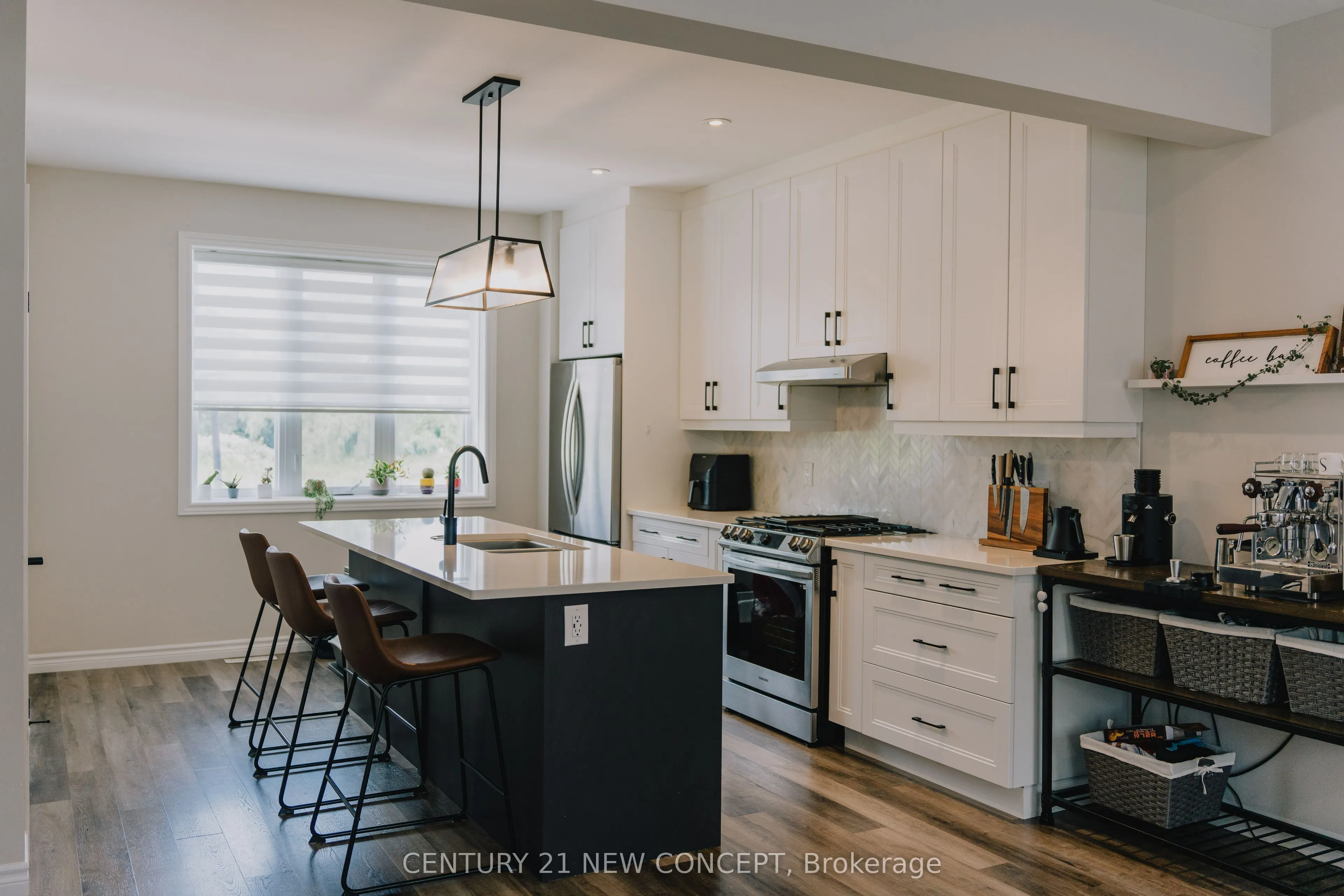 401 Callaway Road, #8