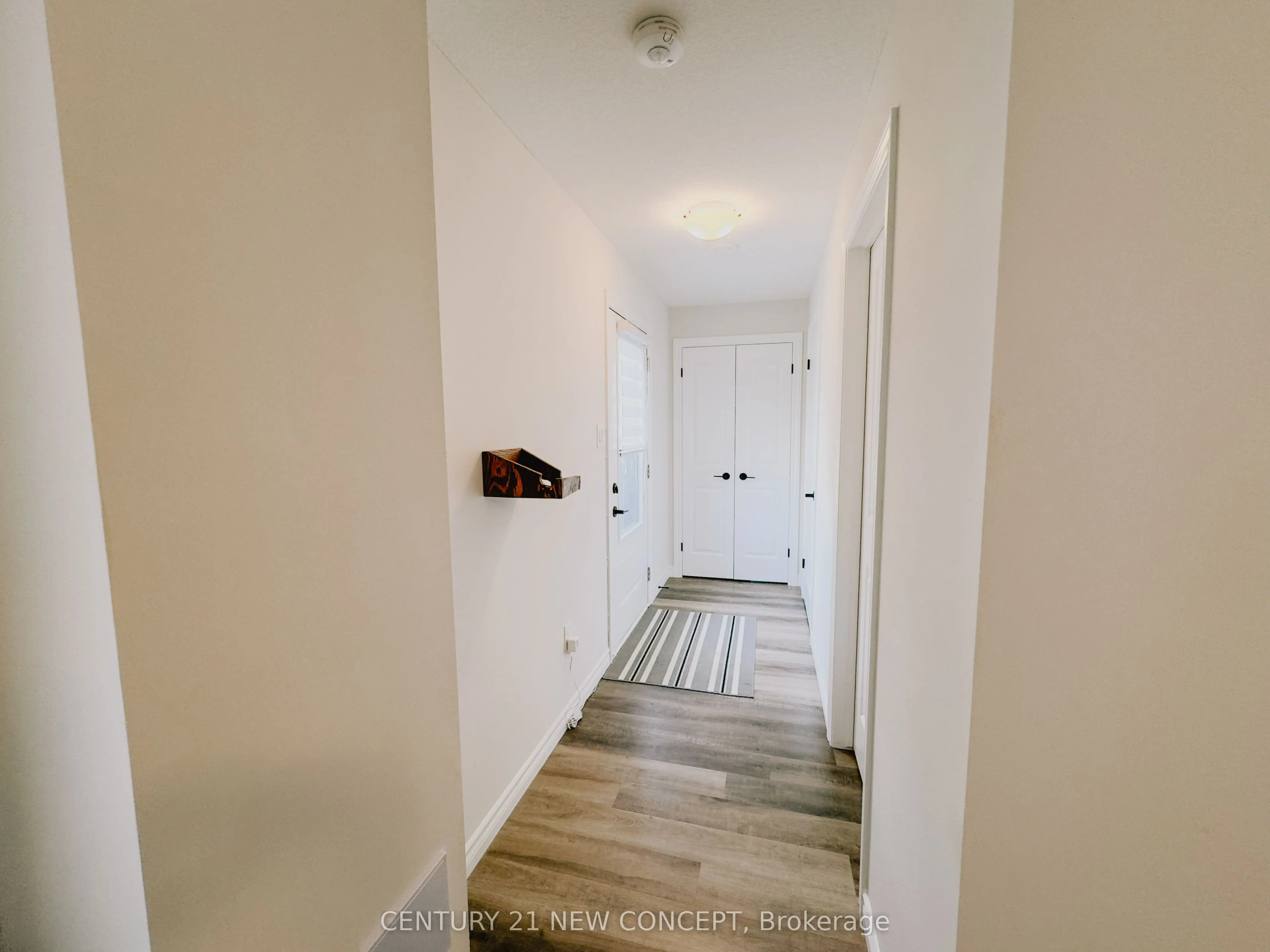 401 Callaway Road, #8