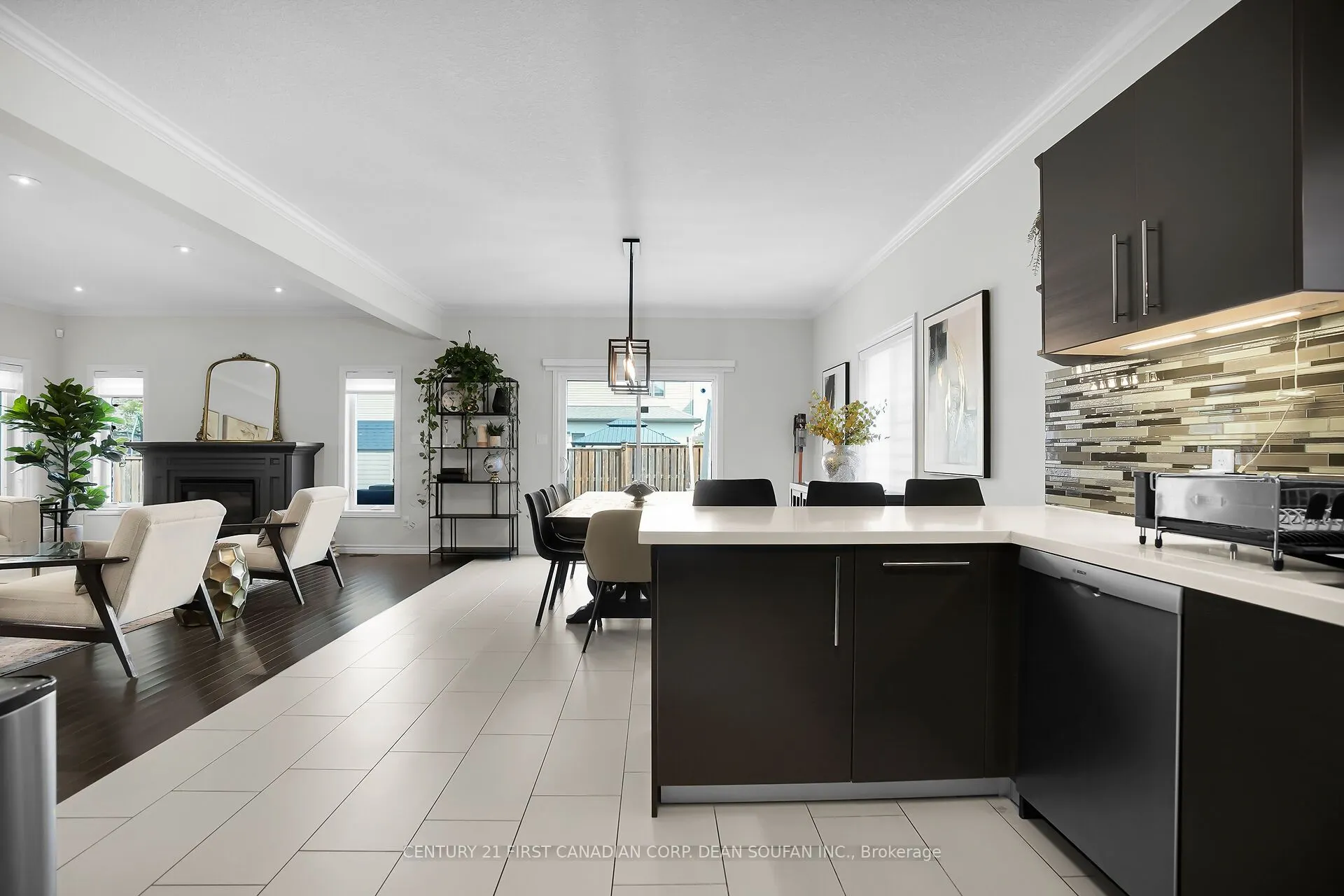 3560 Singleton Avenue, #30