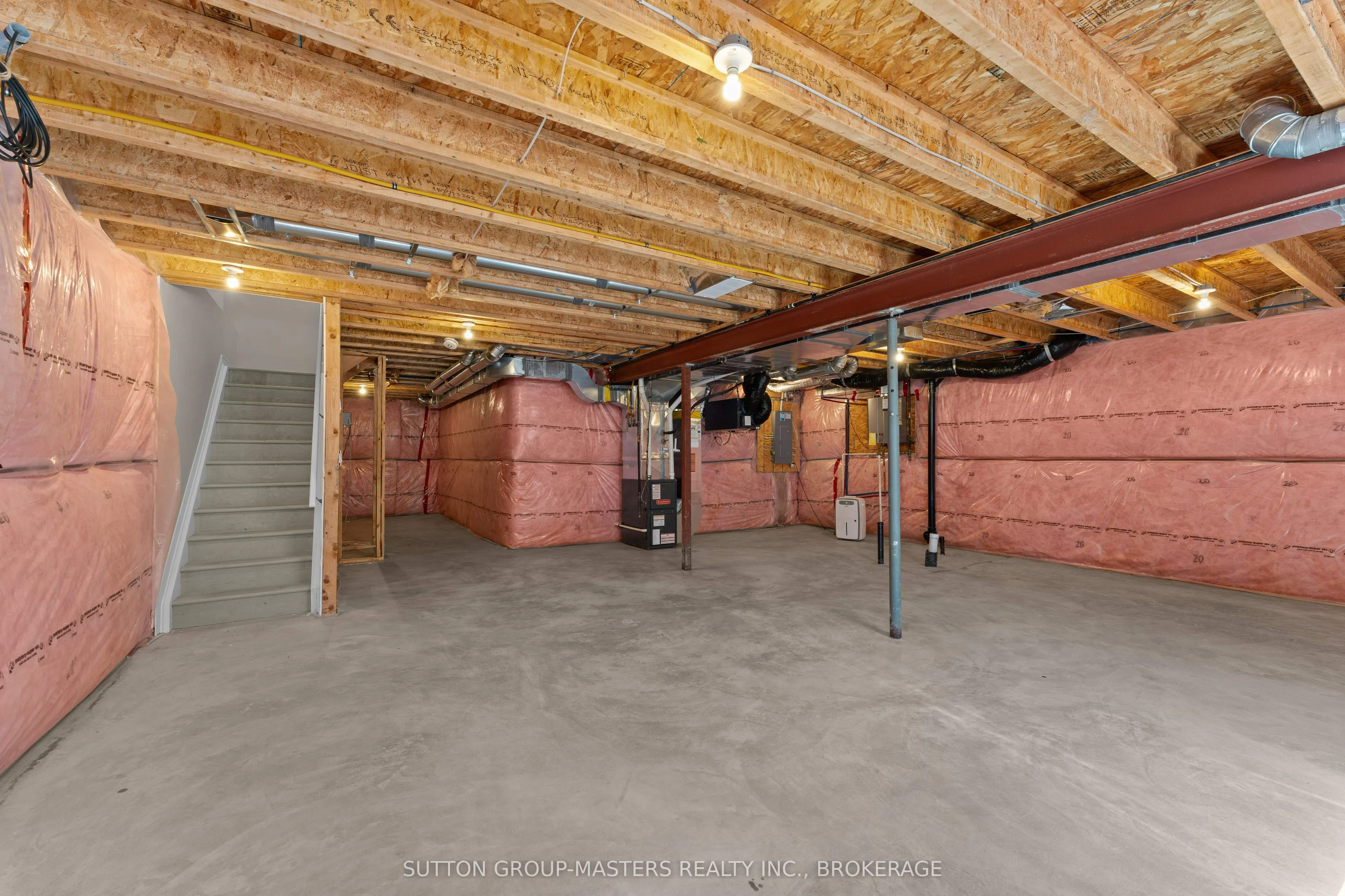 1367 Waterside Way
