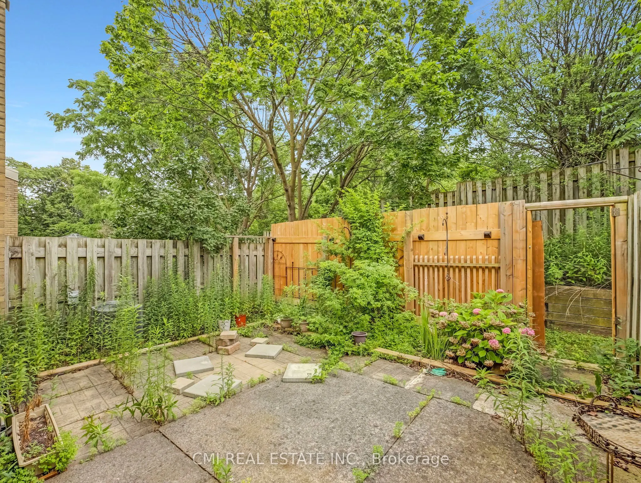 29 Paulander Drive, #24