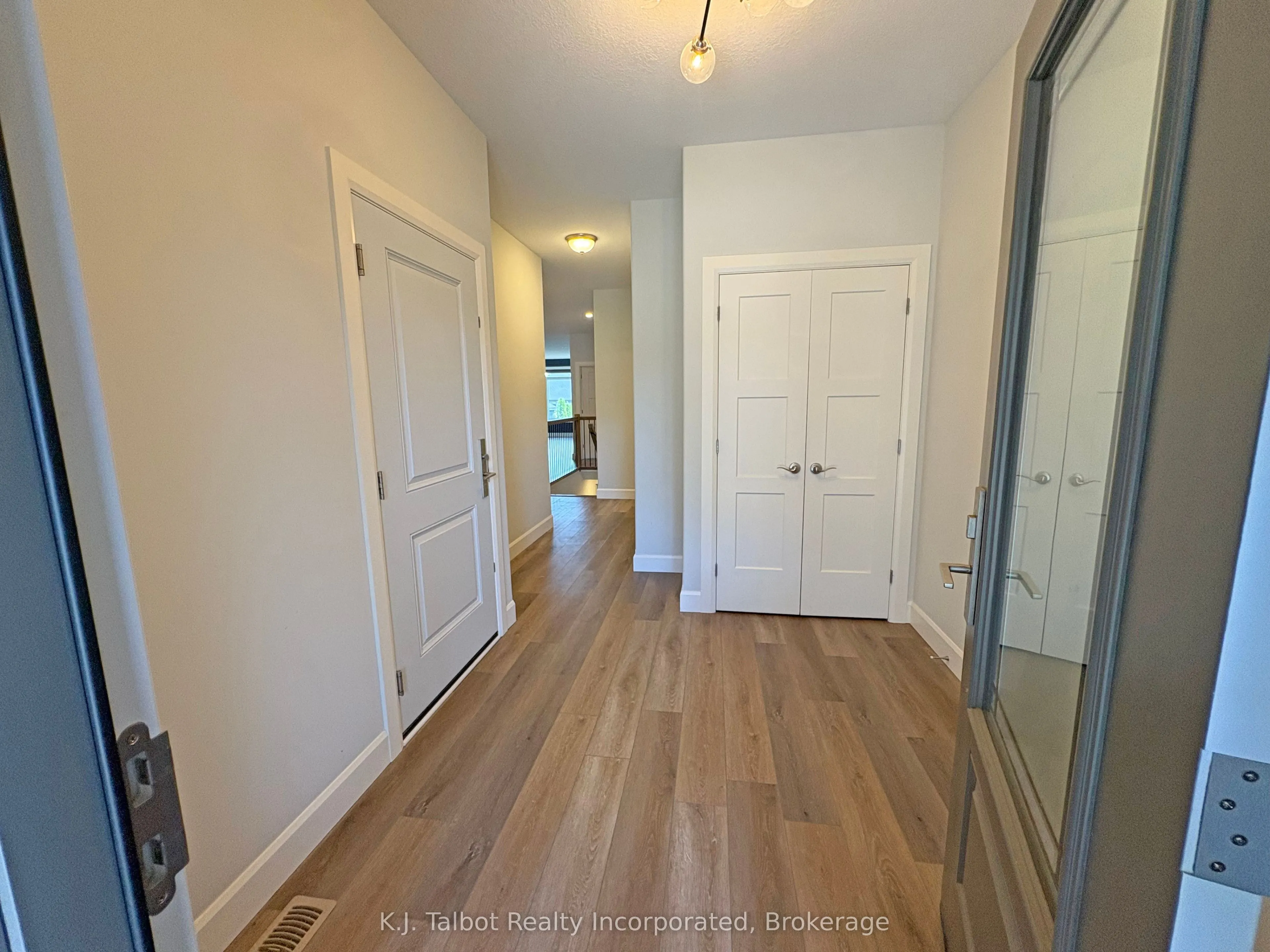 339 South Street S