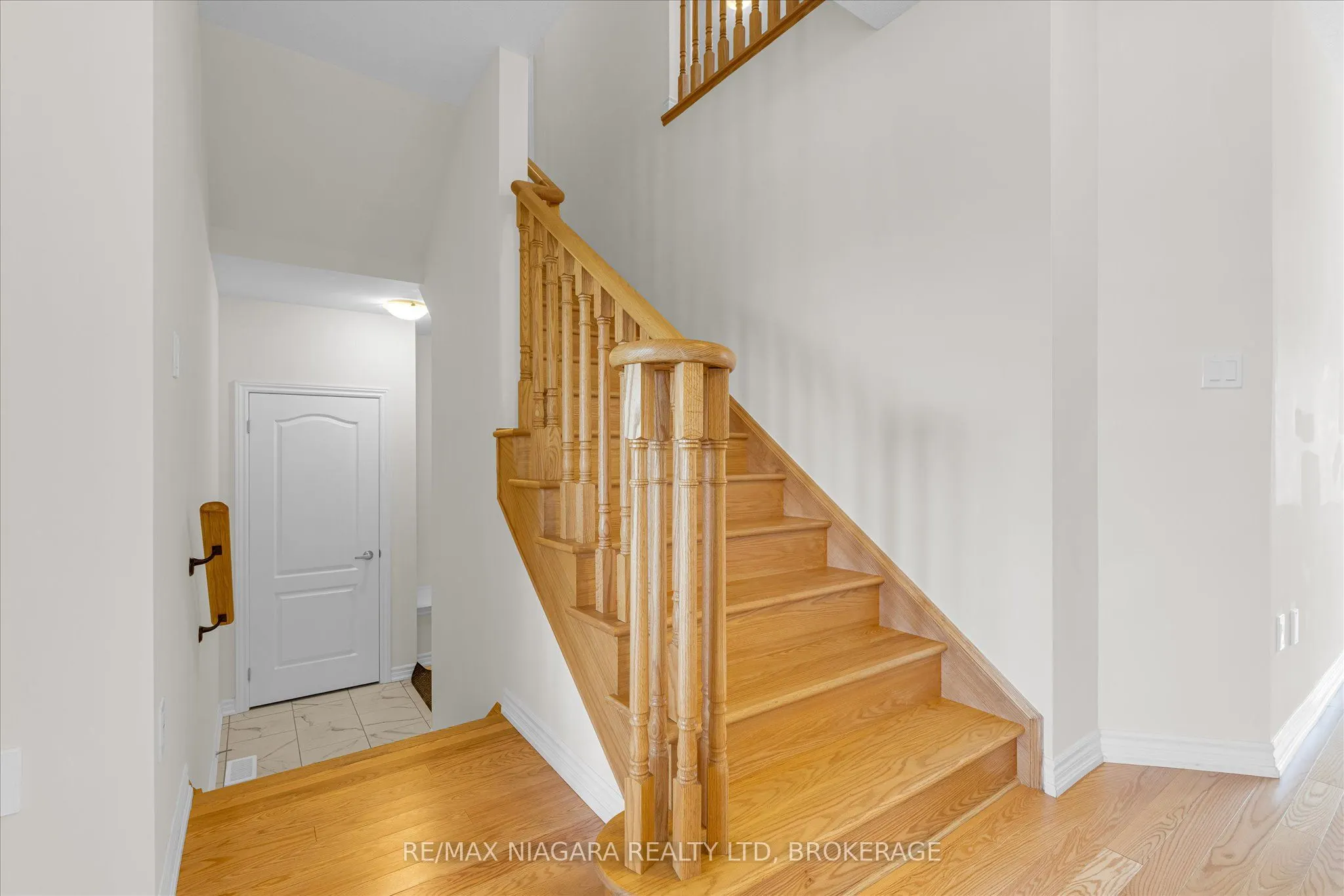 22 PEACH Street